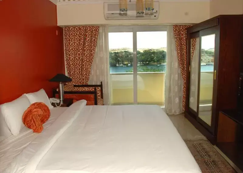 One-Bedroom Apartment (3 Adults) in Philae Hotel Aswan One-Bedroom Apartment (3 Adults) in Philae Hotel Aswan