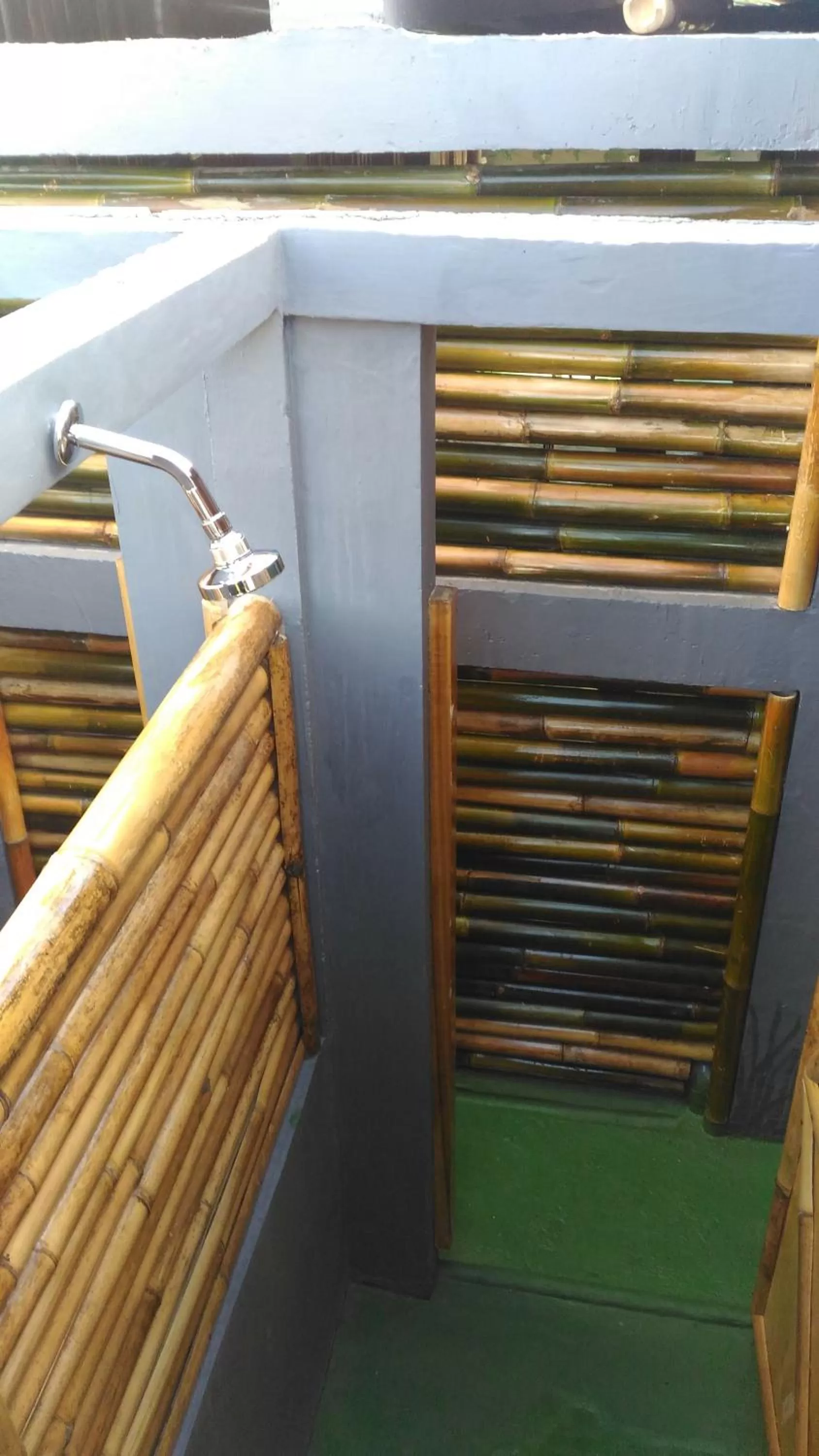 Bathroom in 24/7 Bed & Breakfast