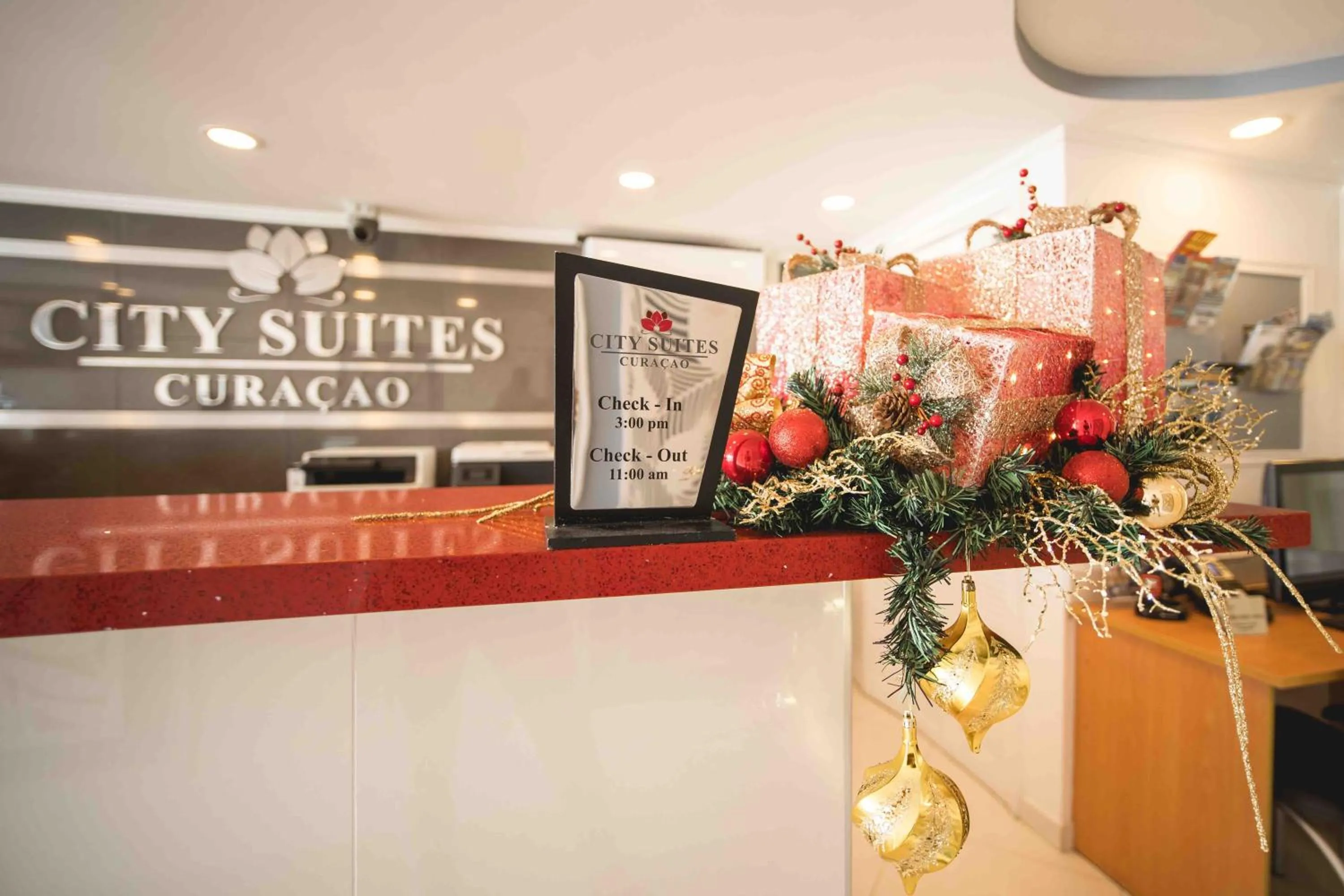 Winter in Majestic City Suites & Beach Hotel