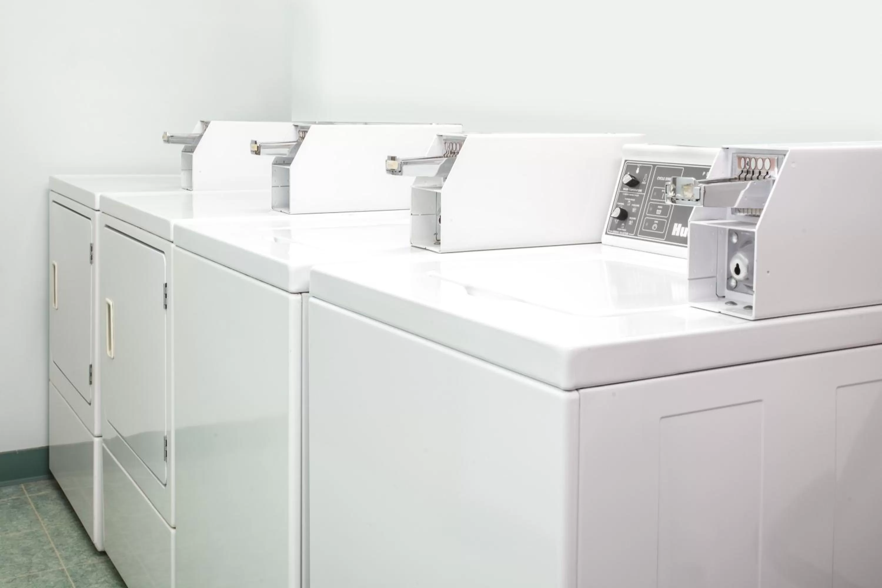 Property building in Super 8 by Wyndham Kindersley