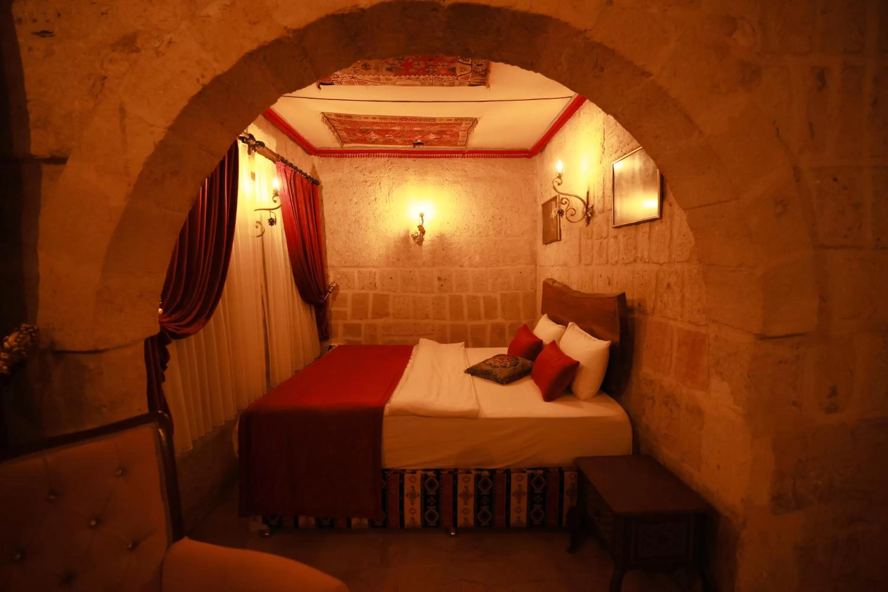 Bedroom, Bed in Cappadocia Nar Cave House & Swimming Pool