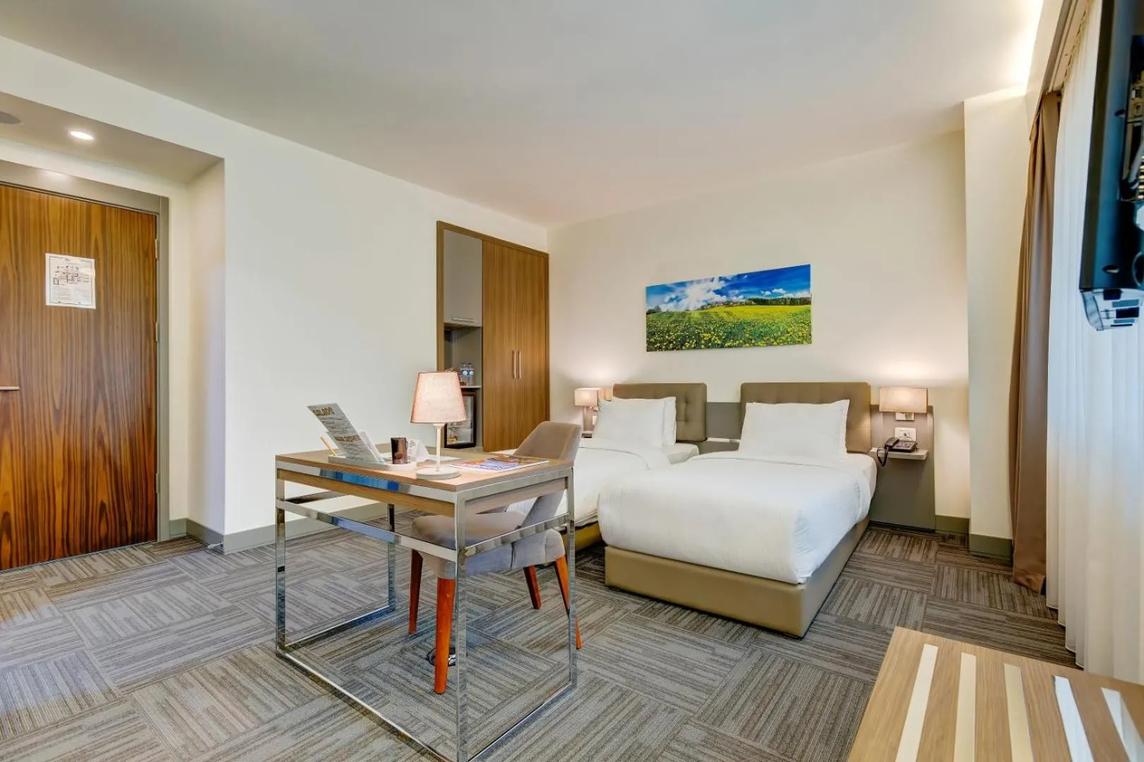 Bed in Plus Hotel Bostanci Atasehir