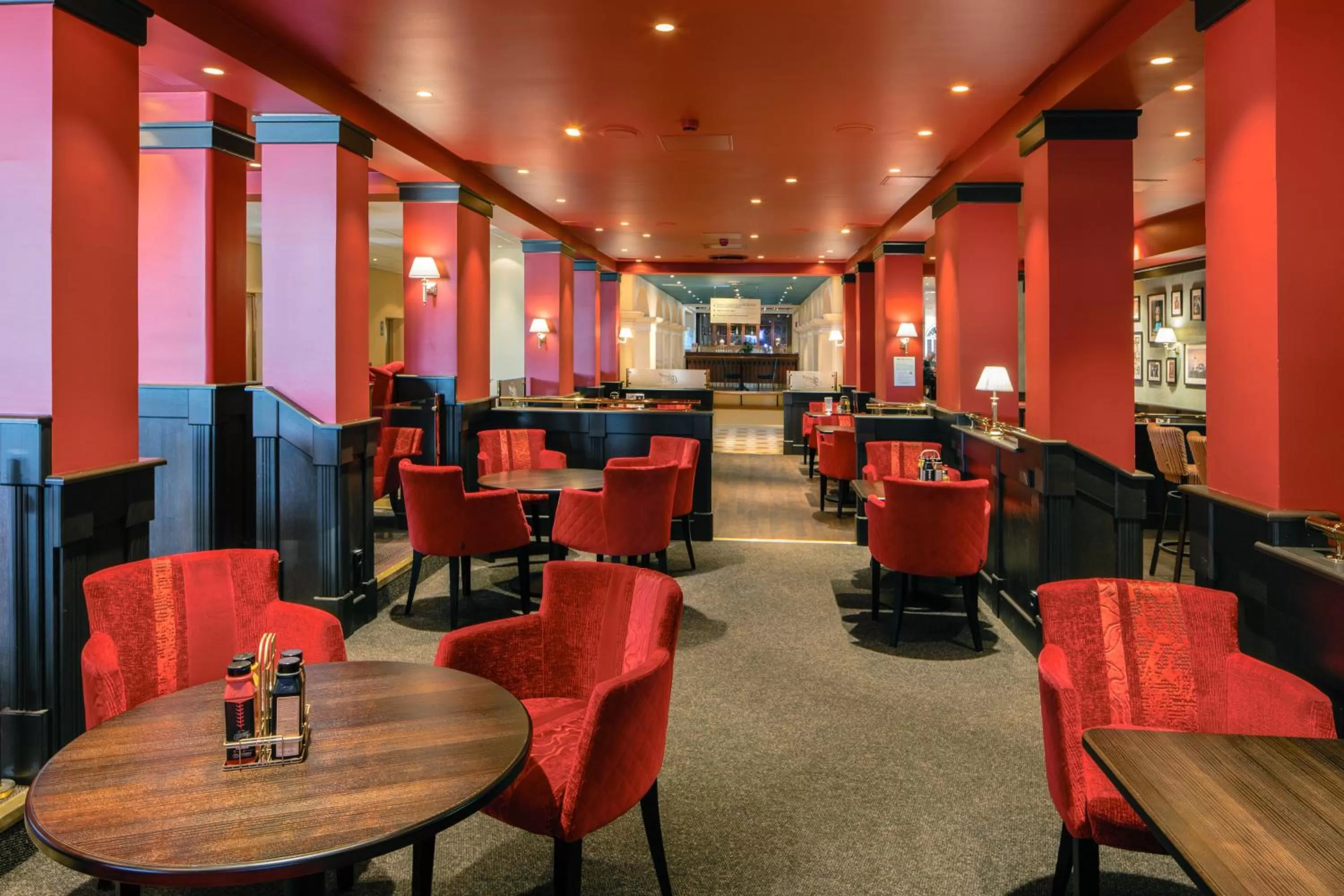 Lounge or bar in Holiday Club Turun Caribia