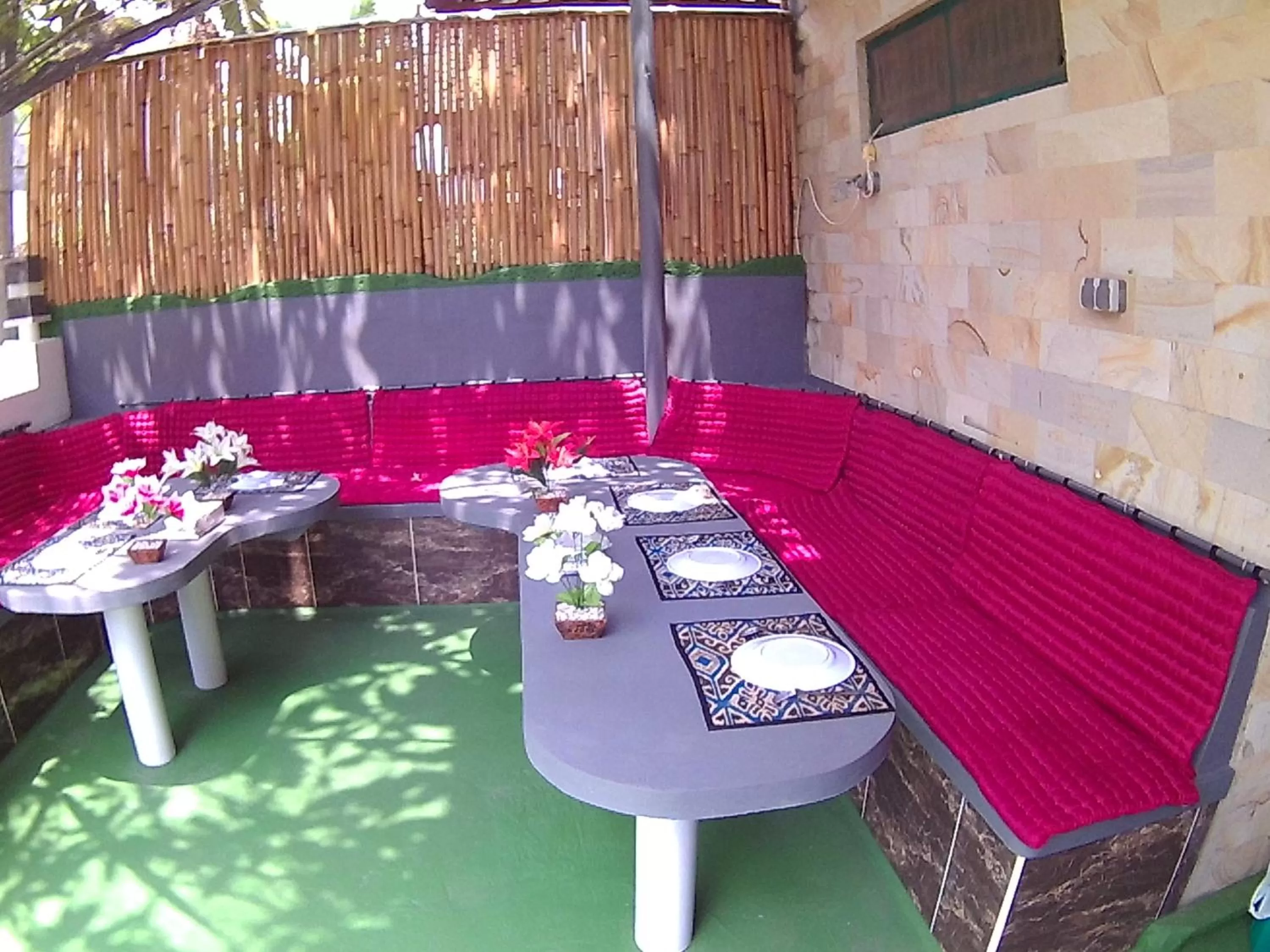 BBQ facilities in 24/7 Bed & Breakfast