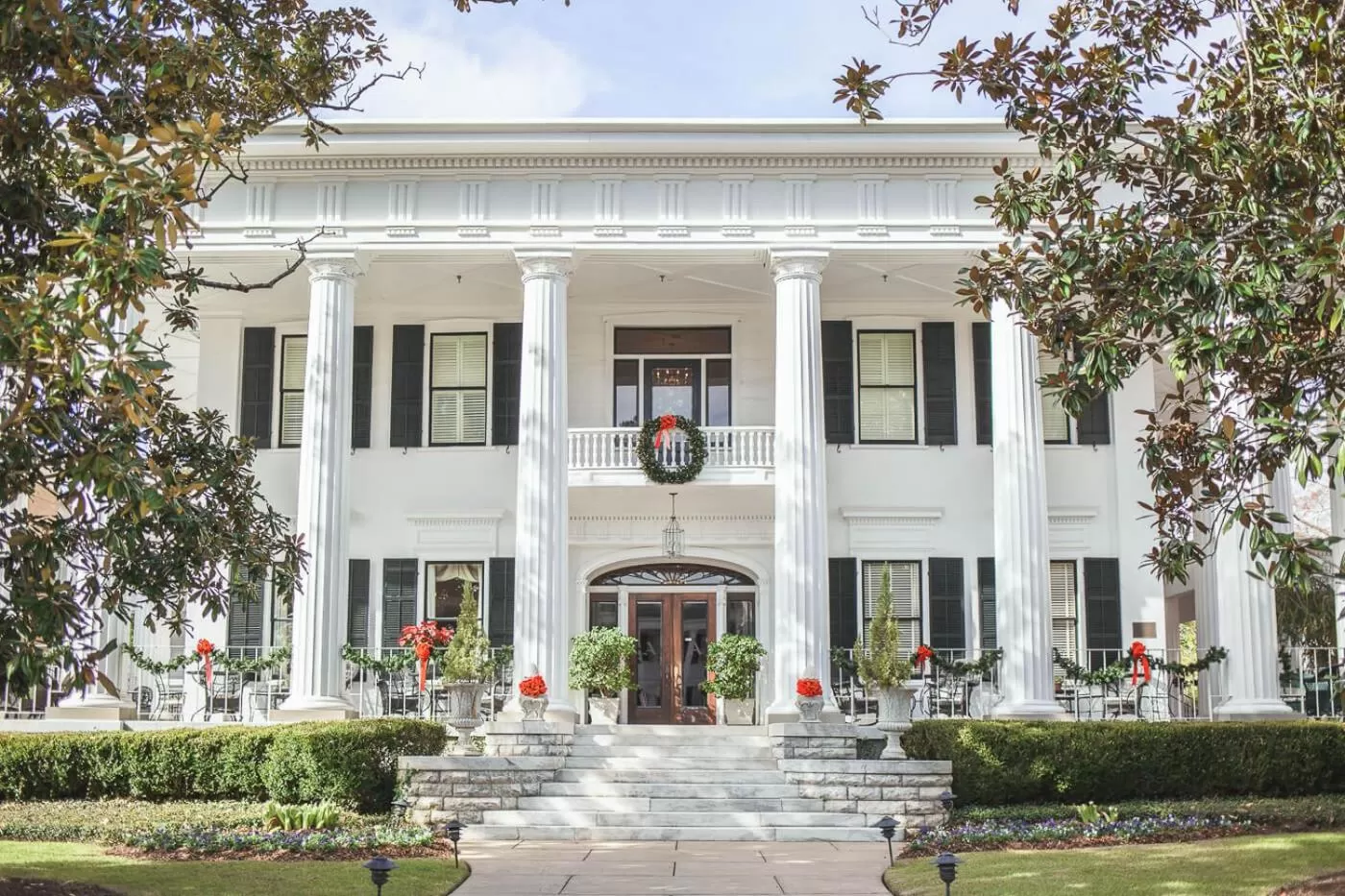 Property building in 1842 Inn