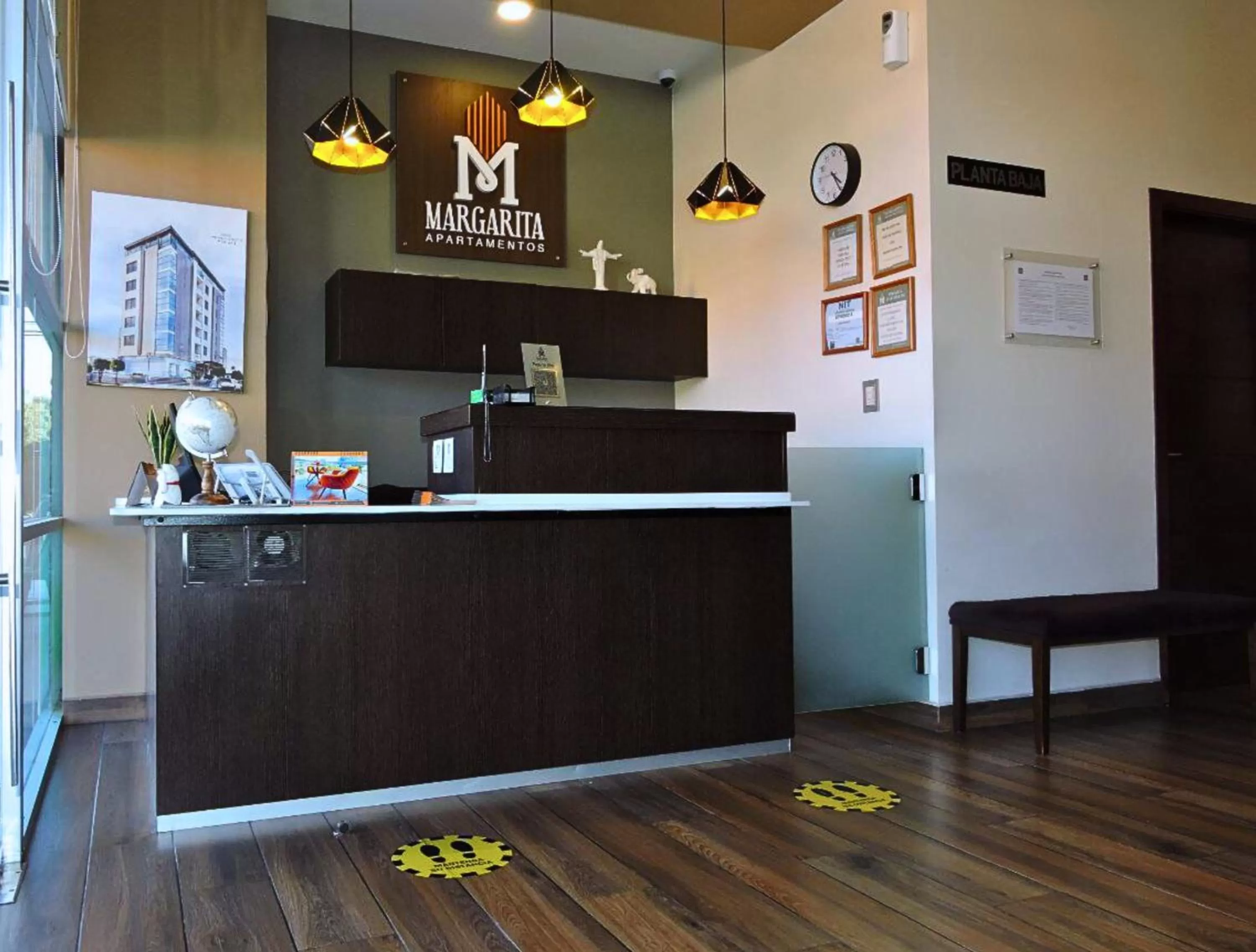 Lobby/Reception in Margarita Apartamentos