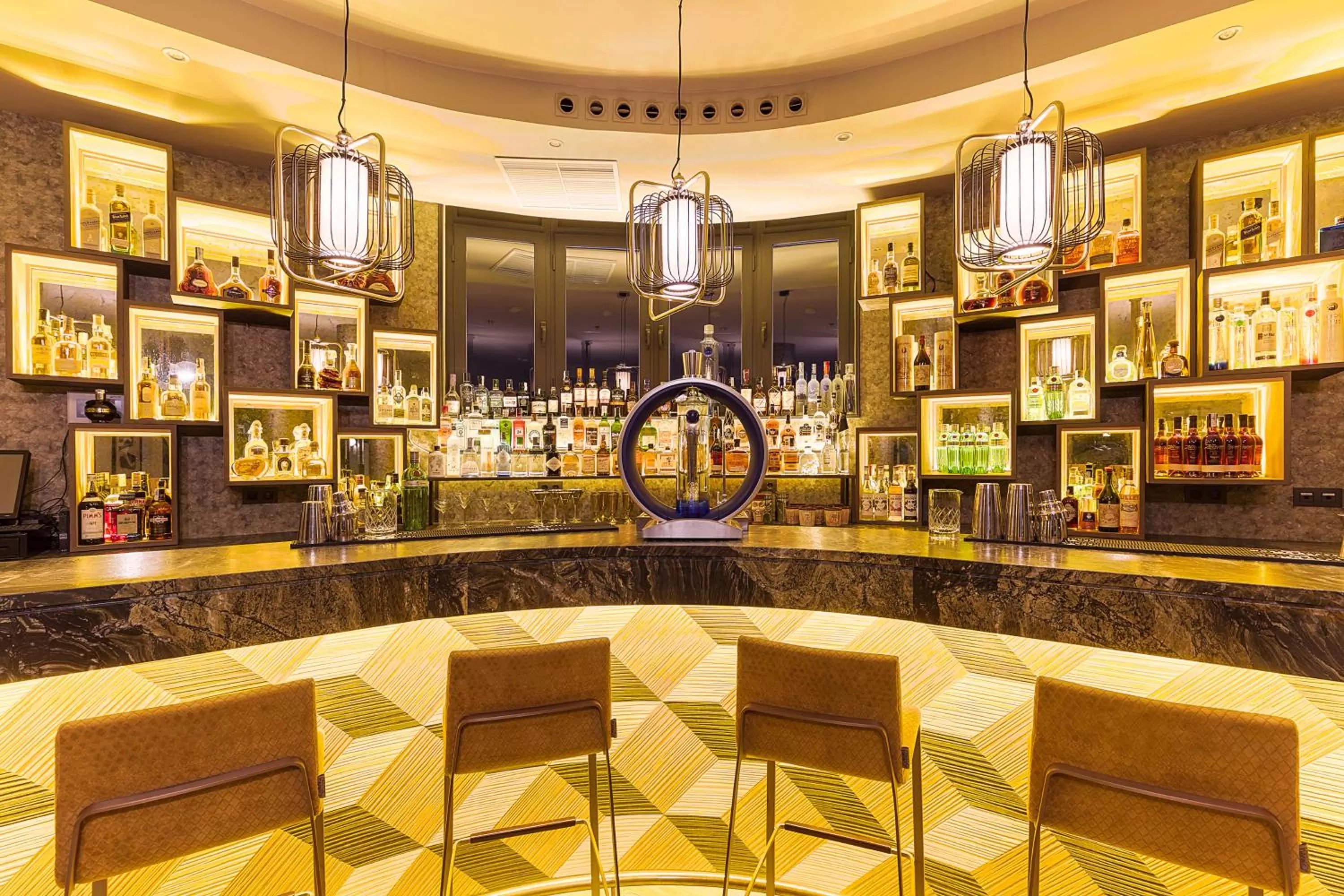 Lounge or bar in Emperador