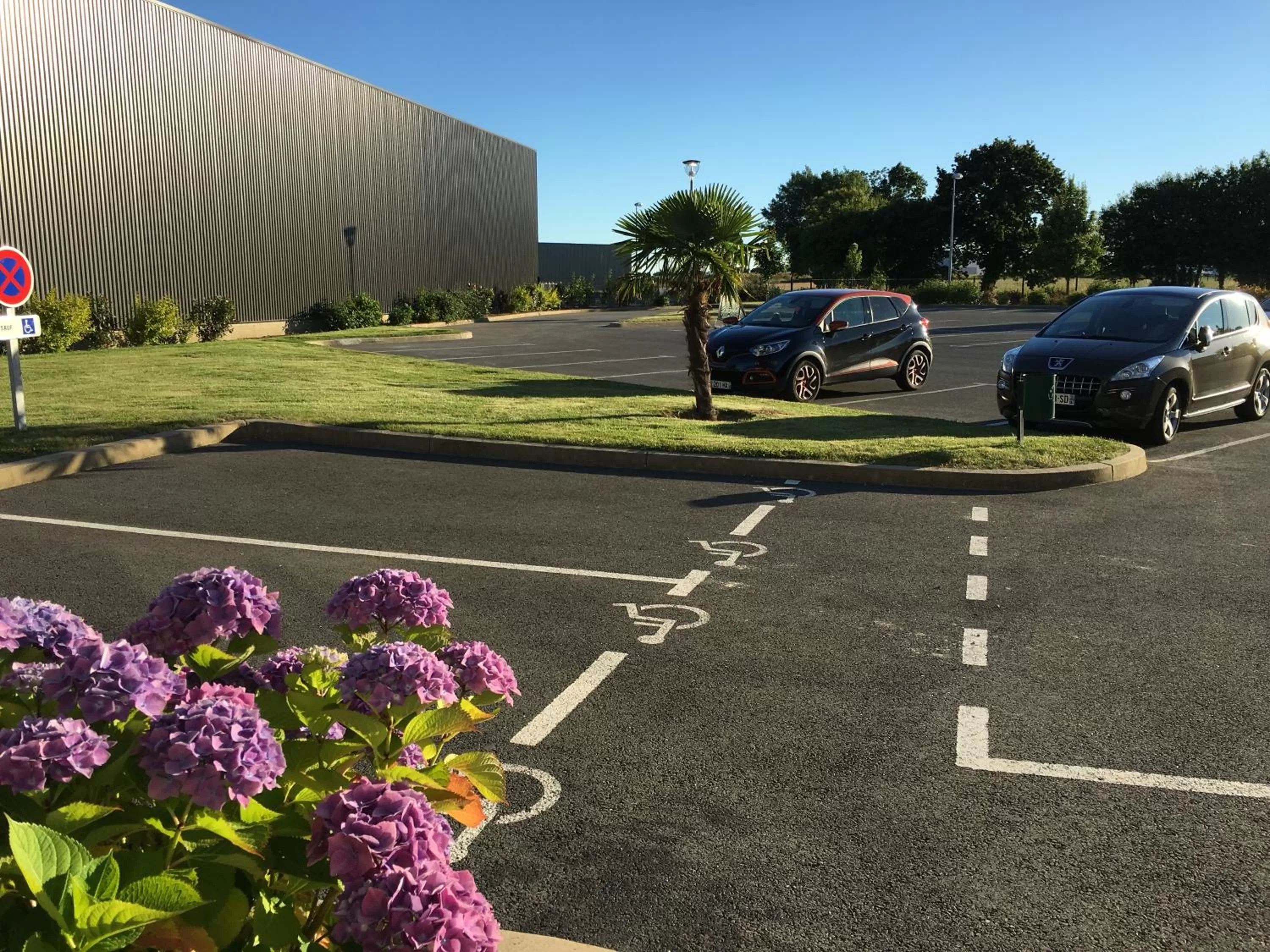 Other in Kyriad Dol-de-Bretagne