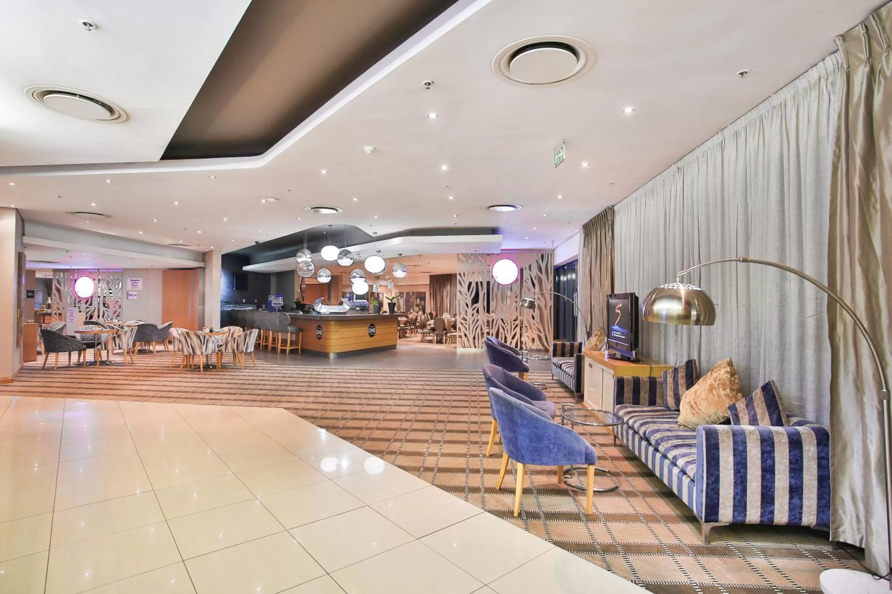 Restaurant/places to eat in RH Hotel & Apartments - Pretoria