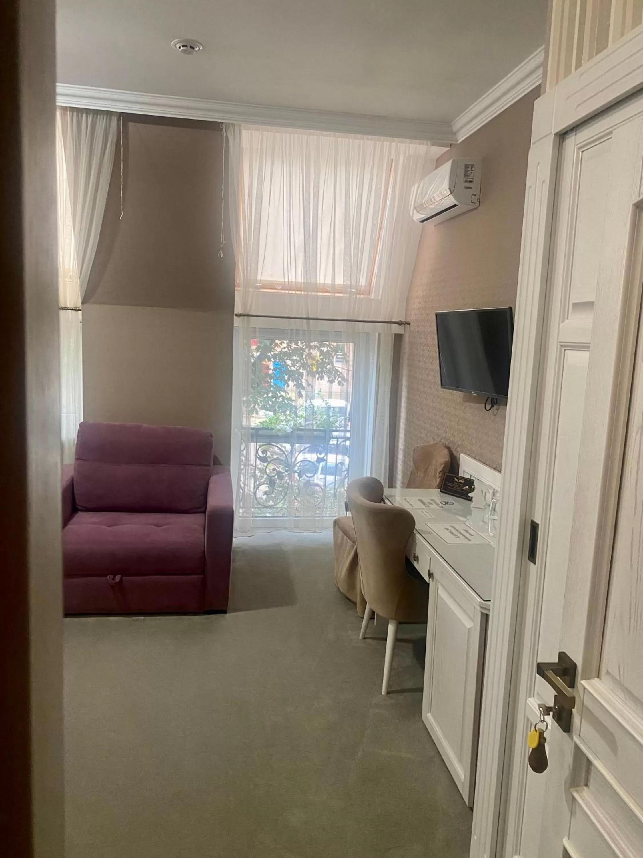 Seating Area in Boutique Hotel Deluxe