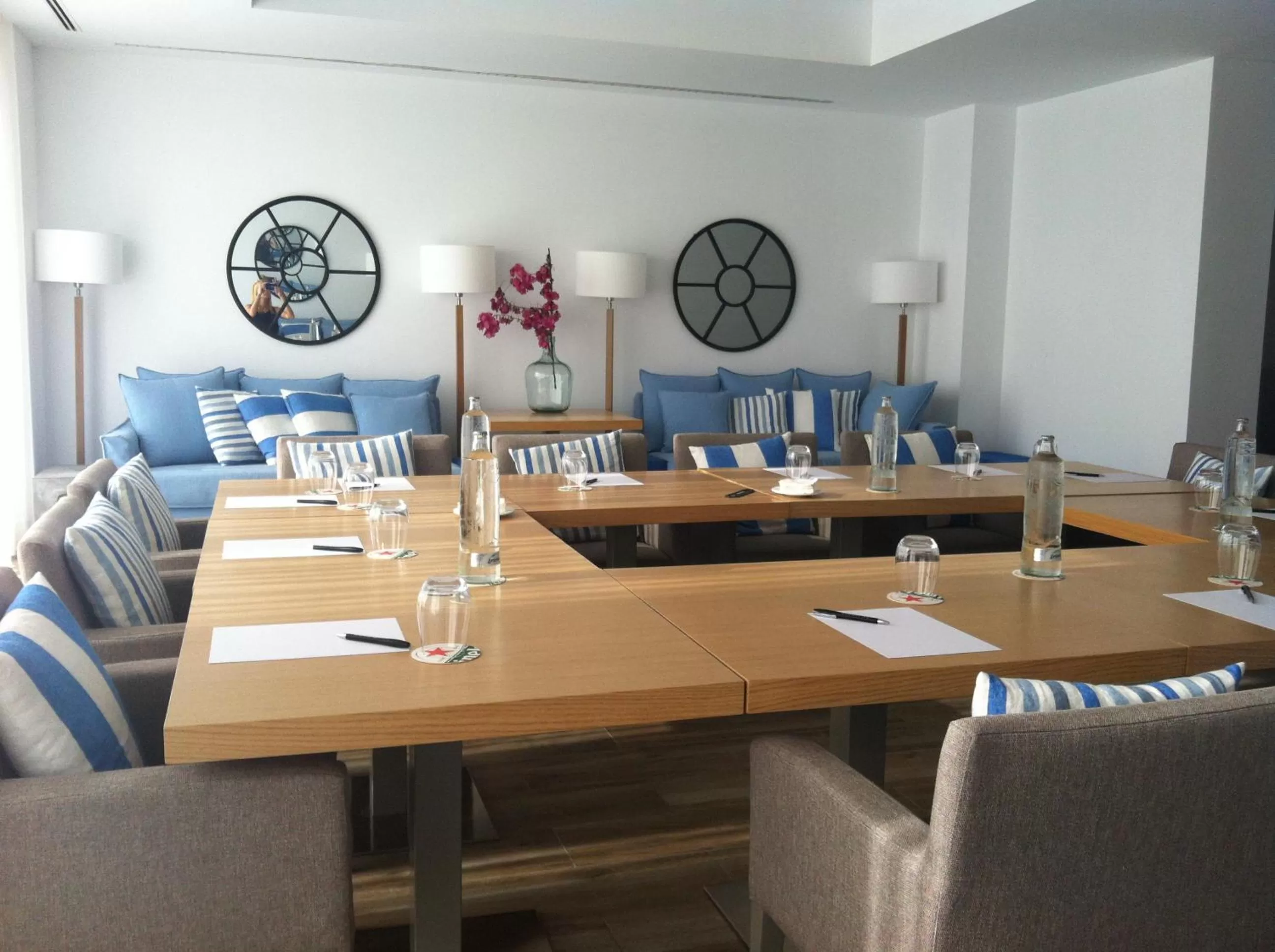 Business facilities in Hotel Boutique Balandret