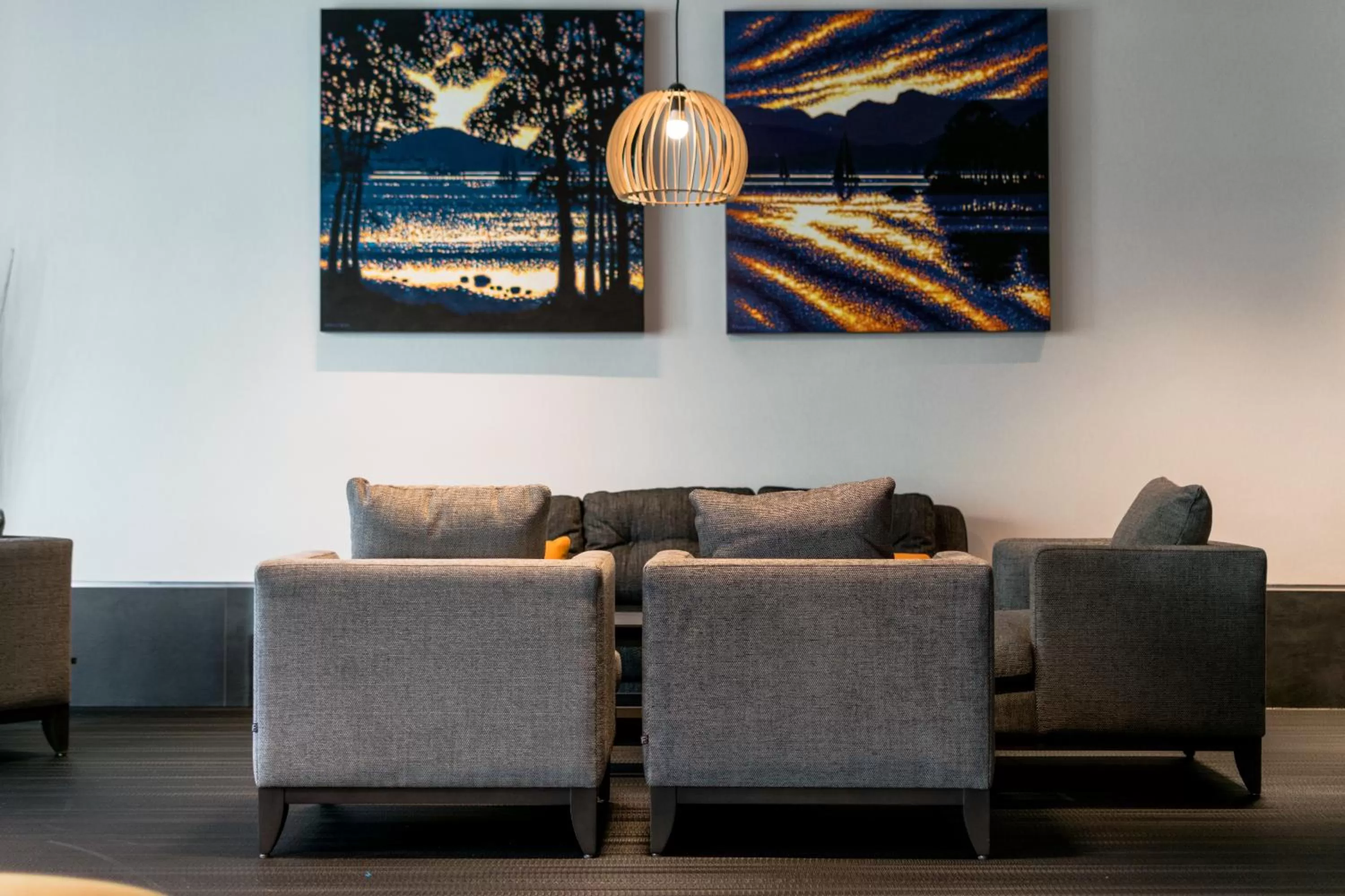 Restaurant/places to eat in Low Wood Bay