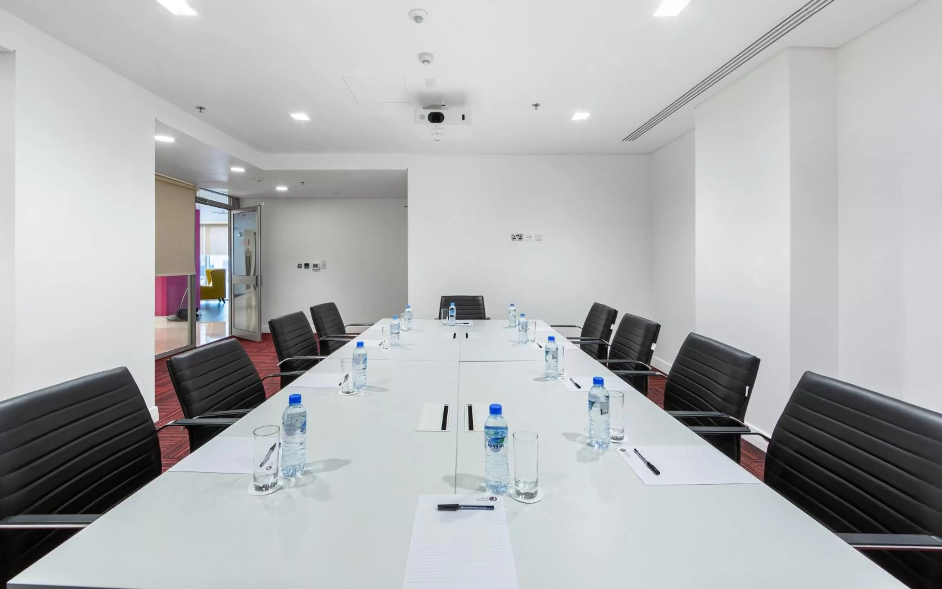 Business facilities in Premier Inn Doha Airport