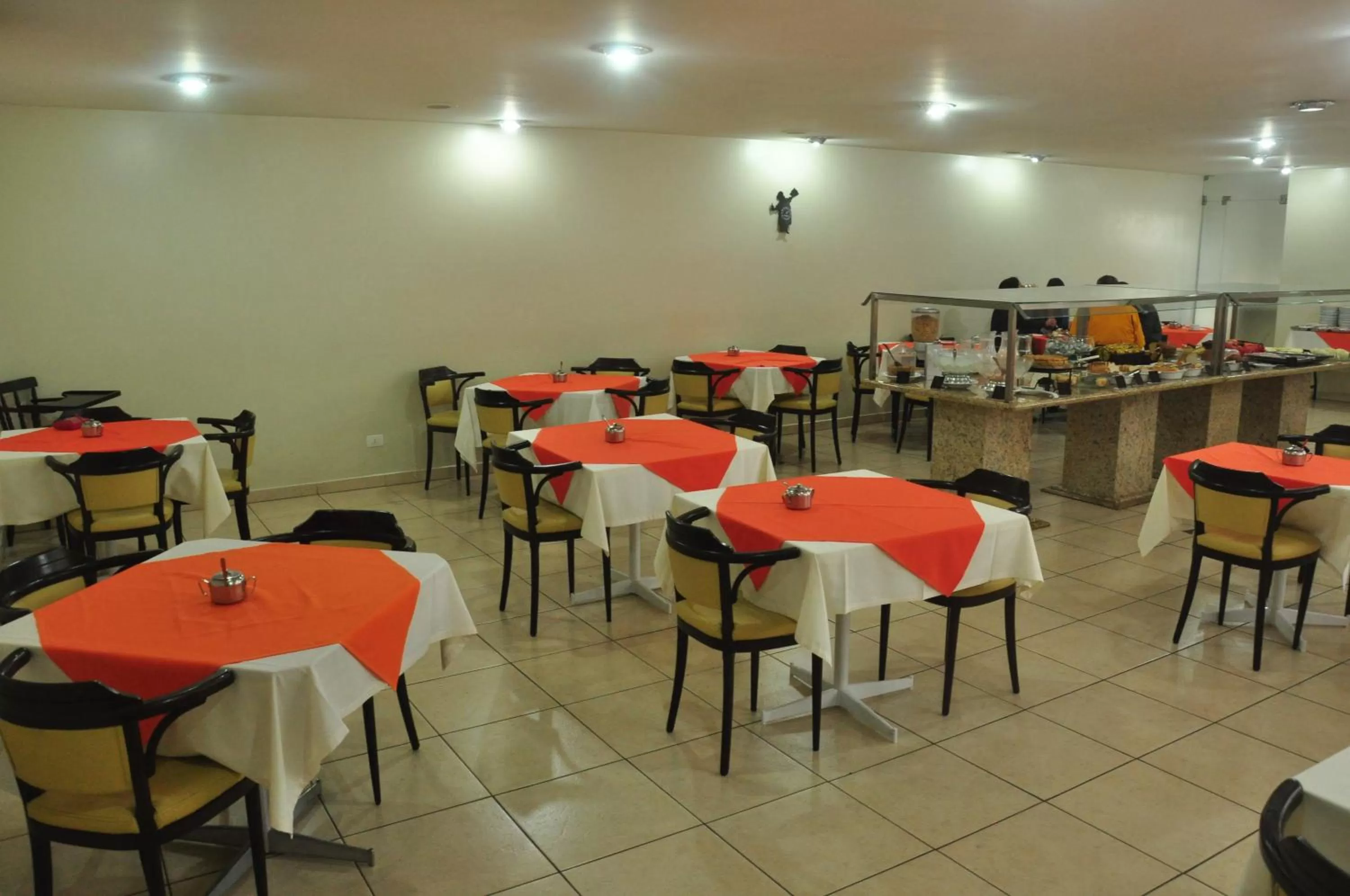 Restaurant/places to eat in Rede Andrade San Martin