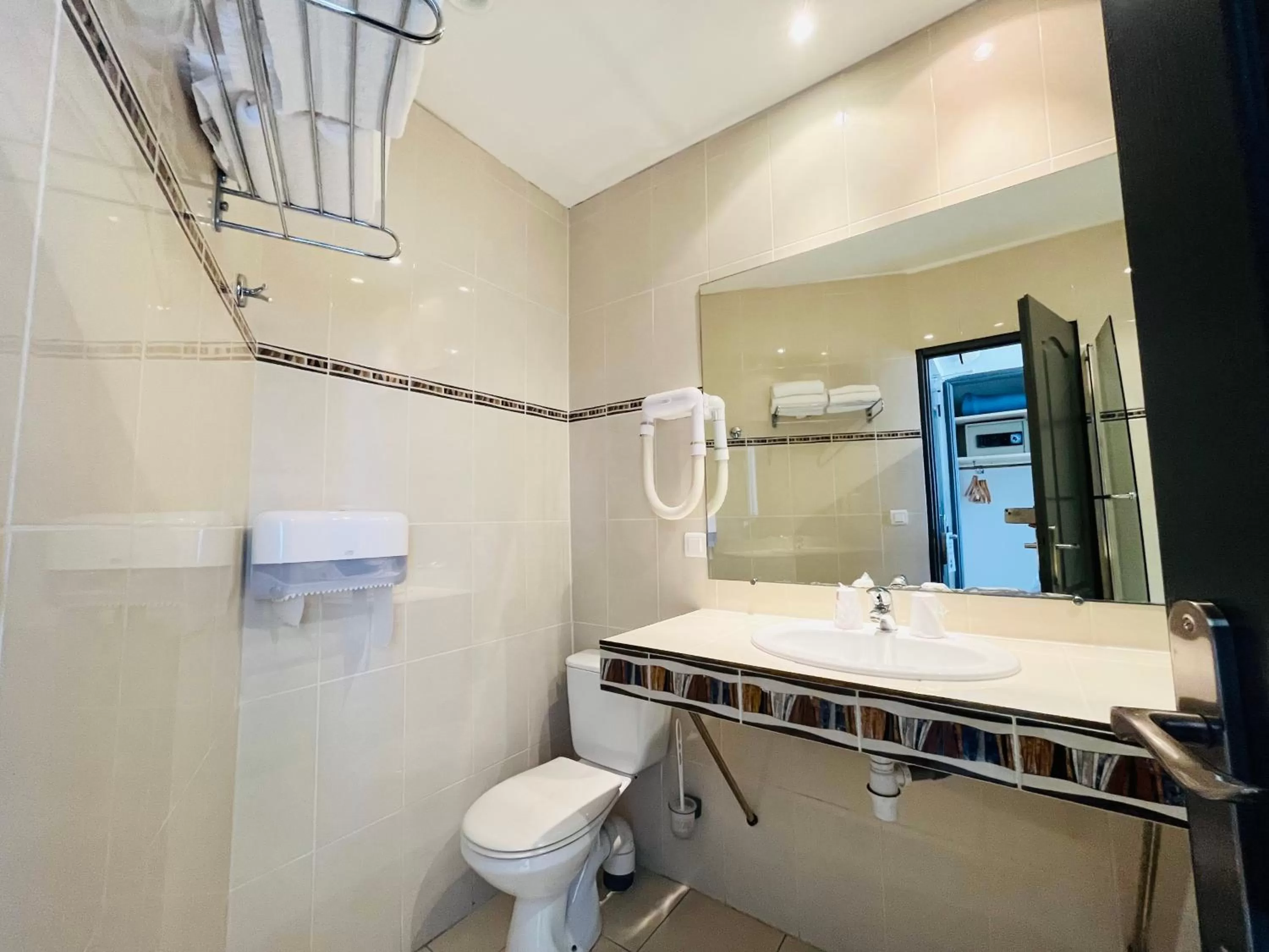 Bathroom in Les Alizes