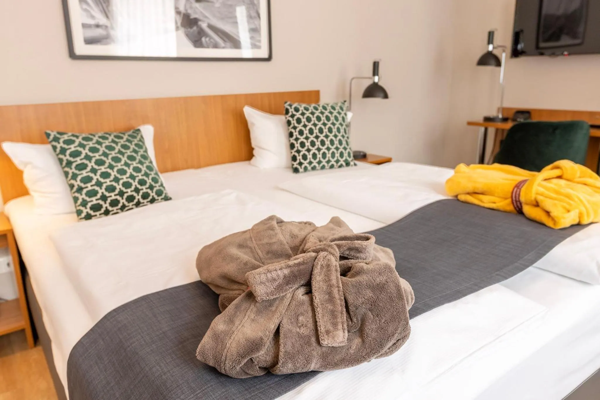 Bedroom, Bed in Comfort Hotel tom Kyle