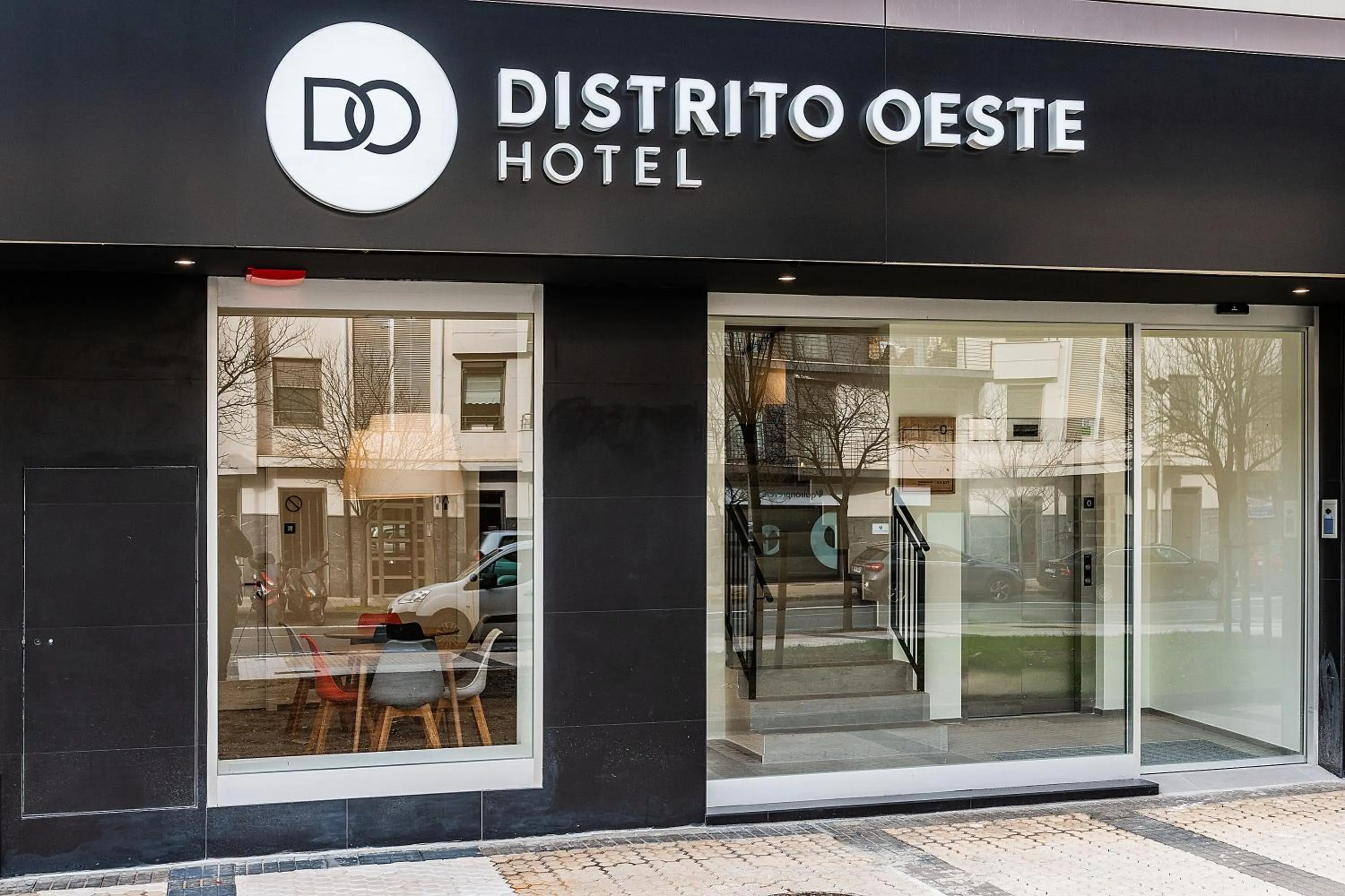 Facade/entrance in Hotel Distrito Oeste