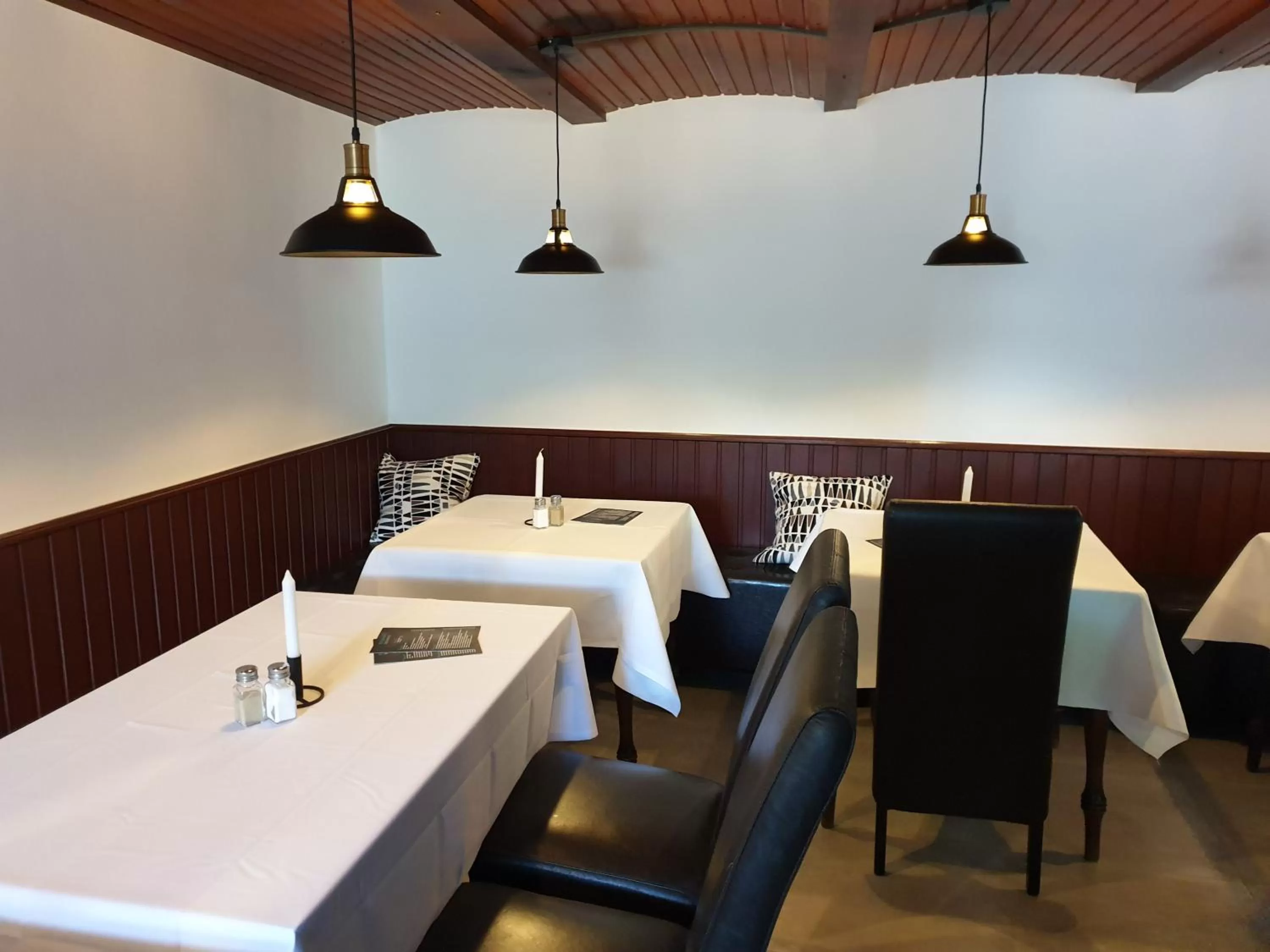 Restaurant/places to eat in El Capitan nähe Movie Park