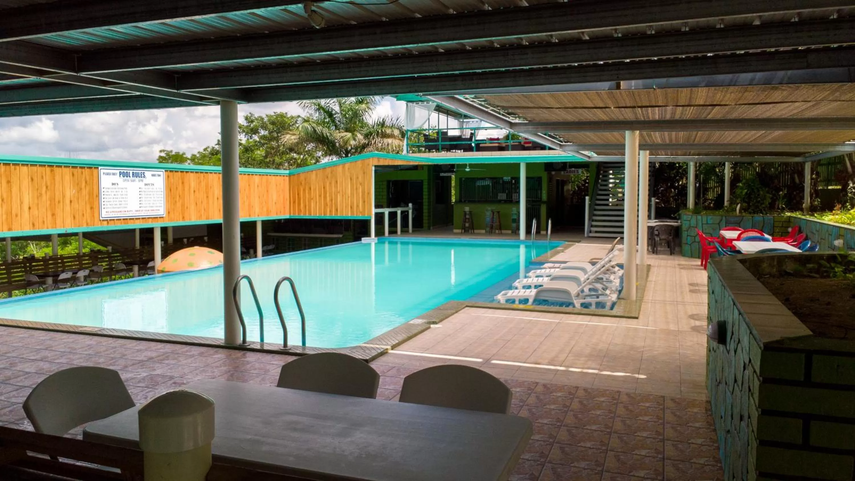 Swimming pool in Rumors Resort Hotel