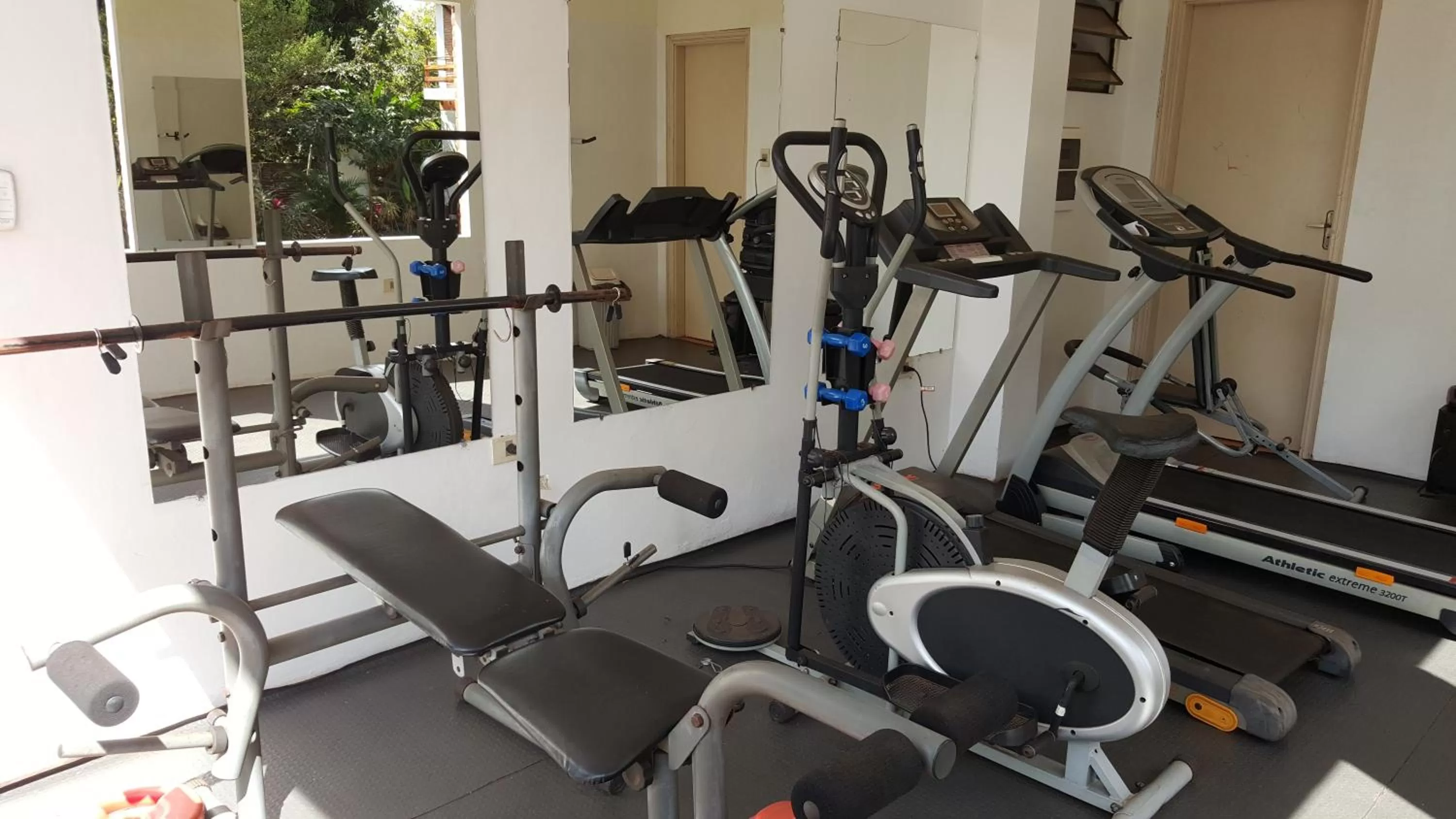 Fitness centre/facilities in Las Orquideas Parque Hotel