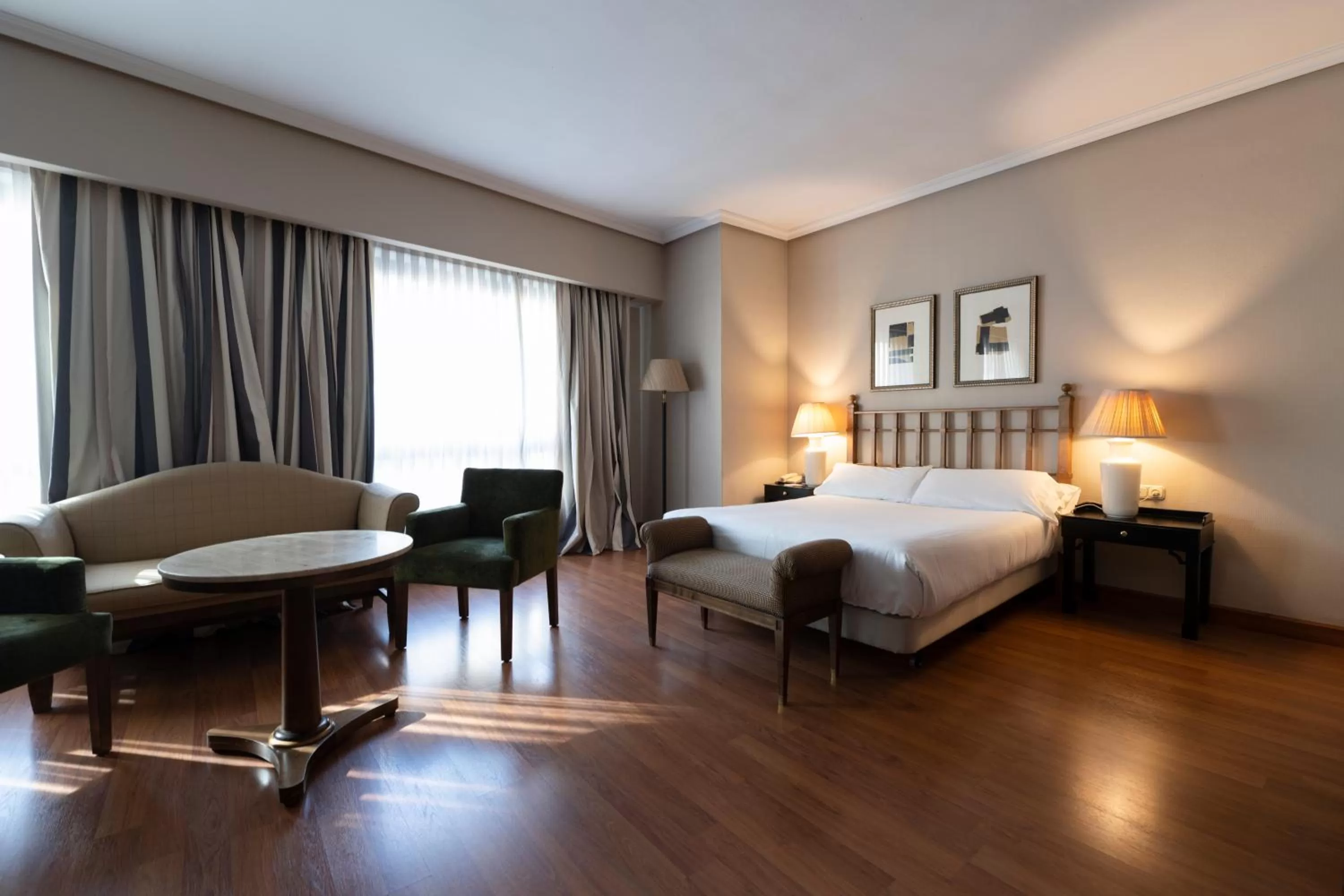 Bedroom, Bed in Barceló León Conde Luna