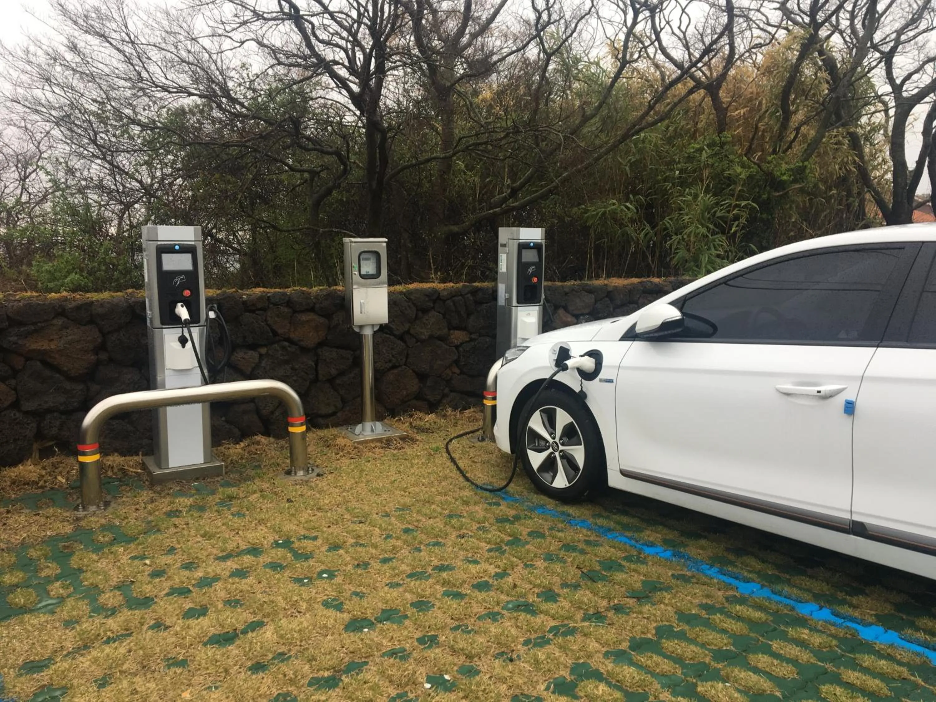 Parking in Poema Stay Pension