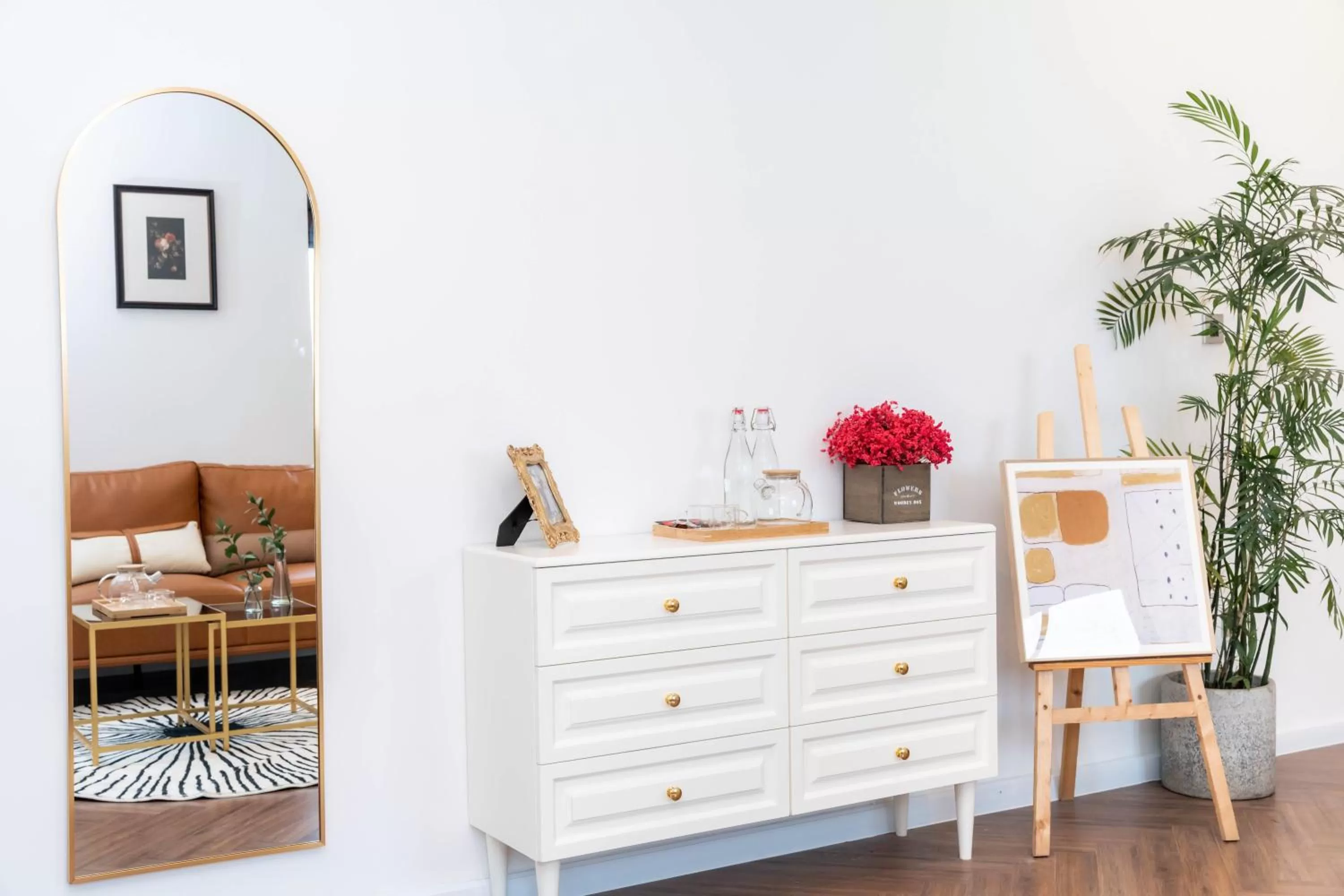 Decorative detail in SAZI HOTEL - BÙI THỊ XUÂN