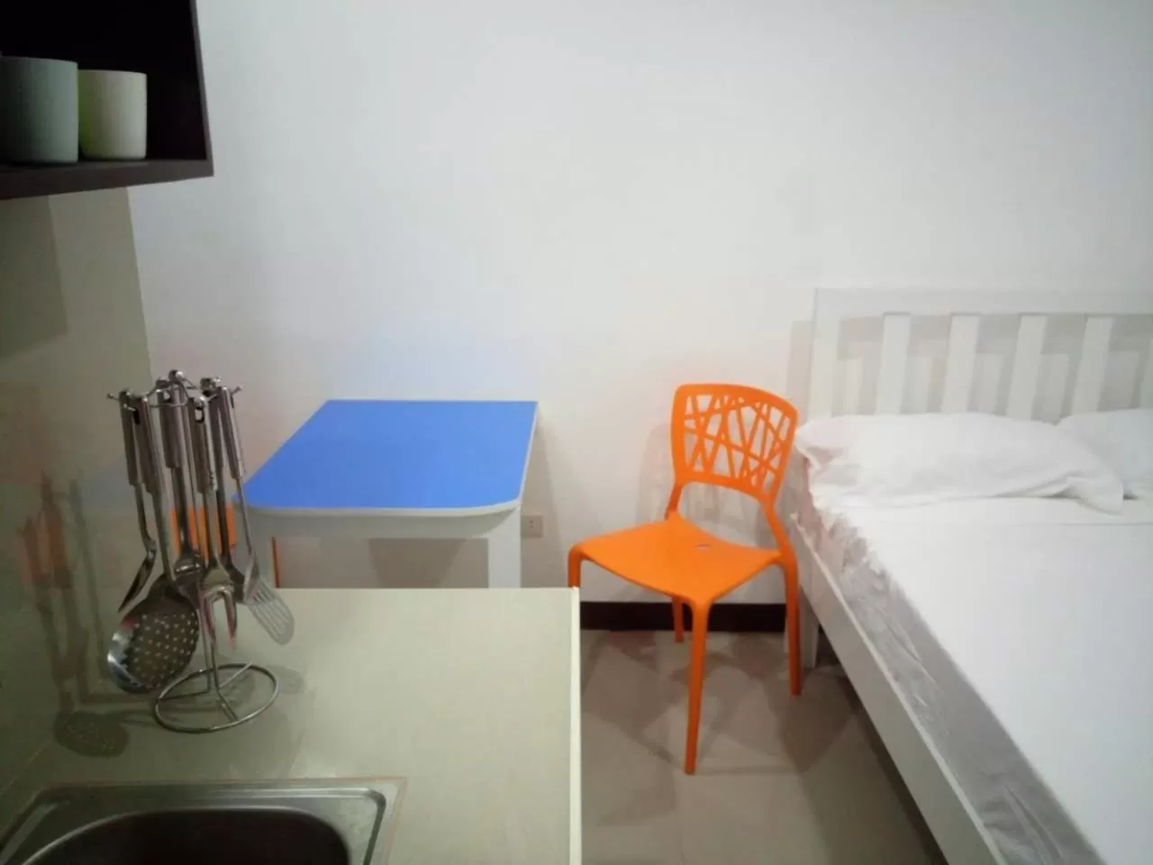 Bed in Clark-Pad Inn, Angeles City