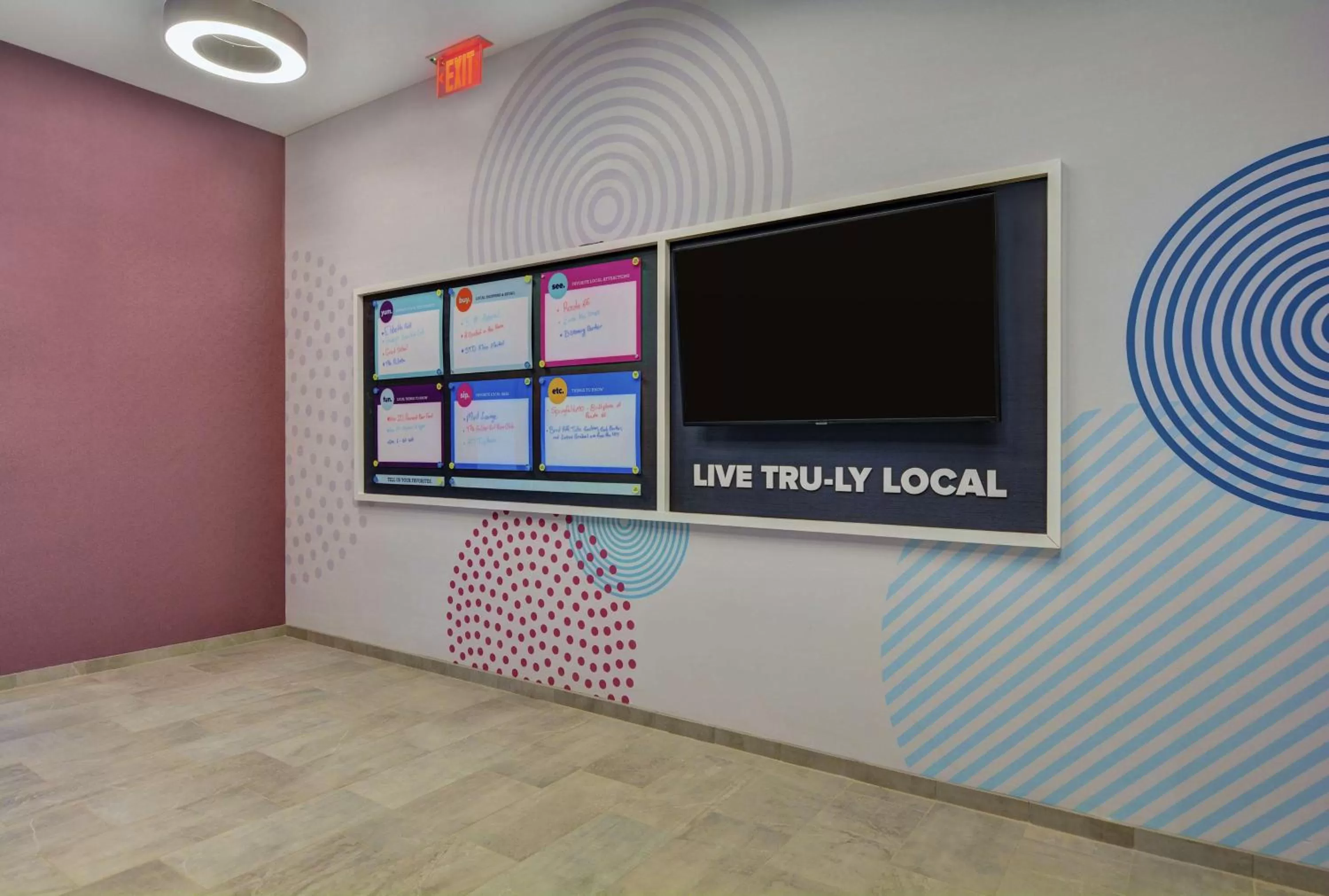 Lobby or reception in Tru By Hilton Springfield Downtown