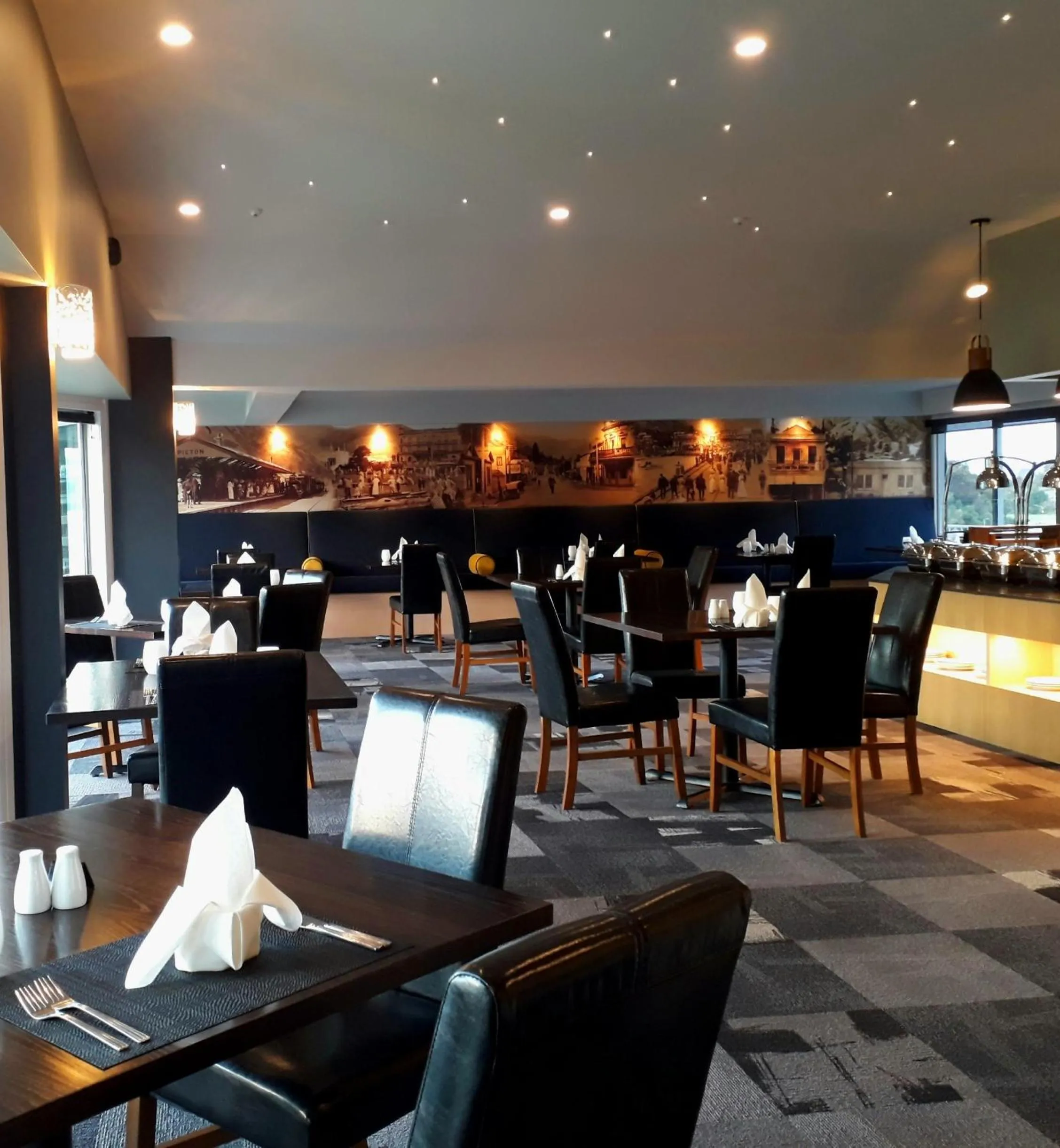 Restaurant/places to eat in Beachcomber Inn Picton