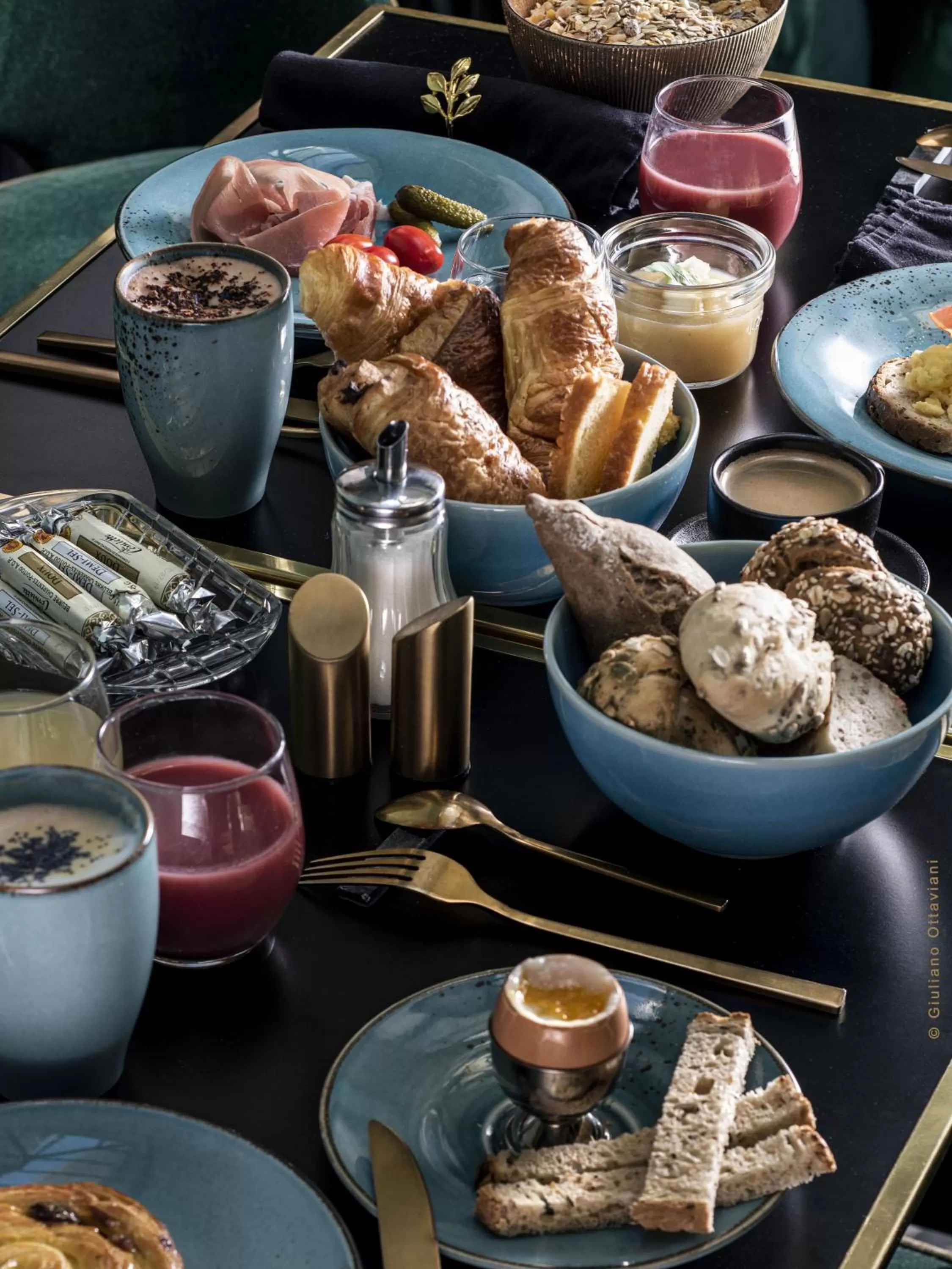 Breakfast in Kyriad Bordeaux Nord Sainte Eulalie