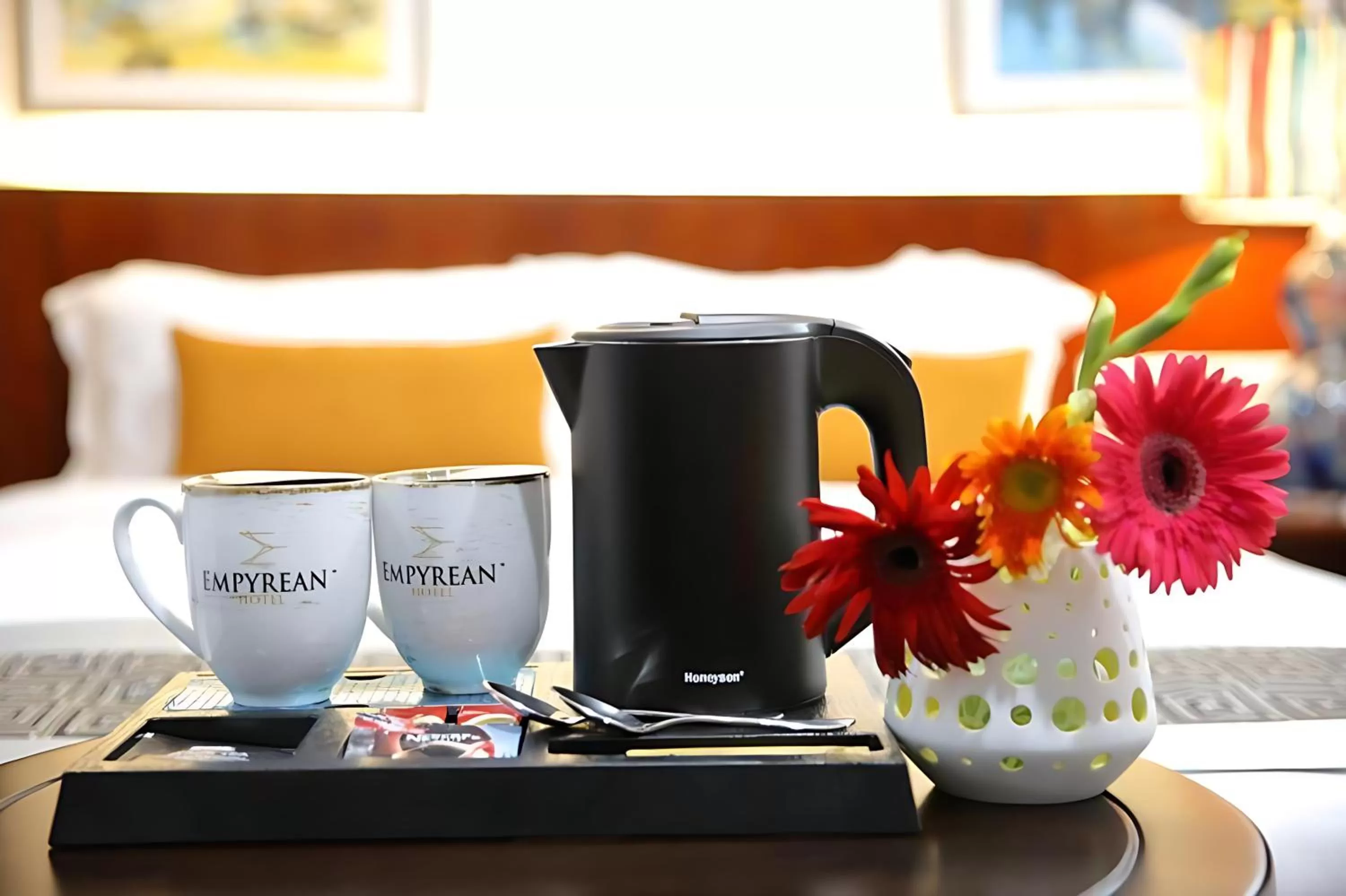 Coffee/tea facilities in Empyrean Dhaka City Centre