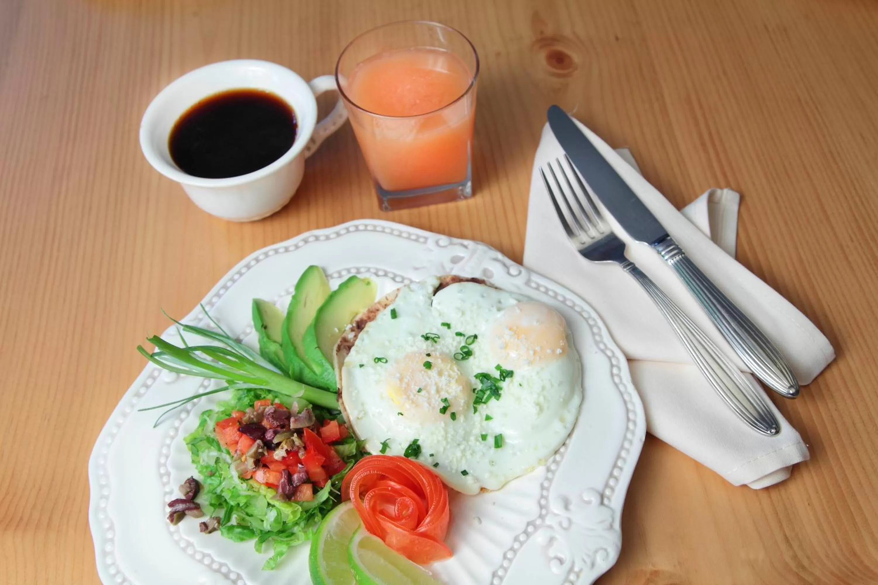 Breakfast in The Grape Leaf Inn