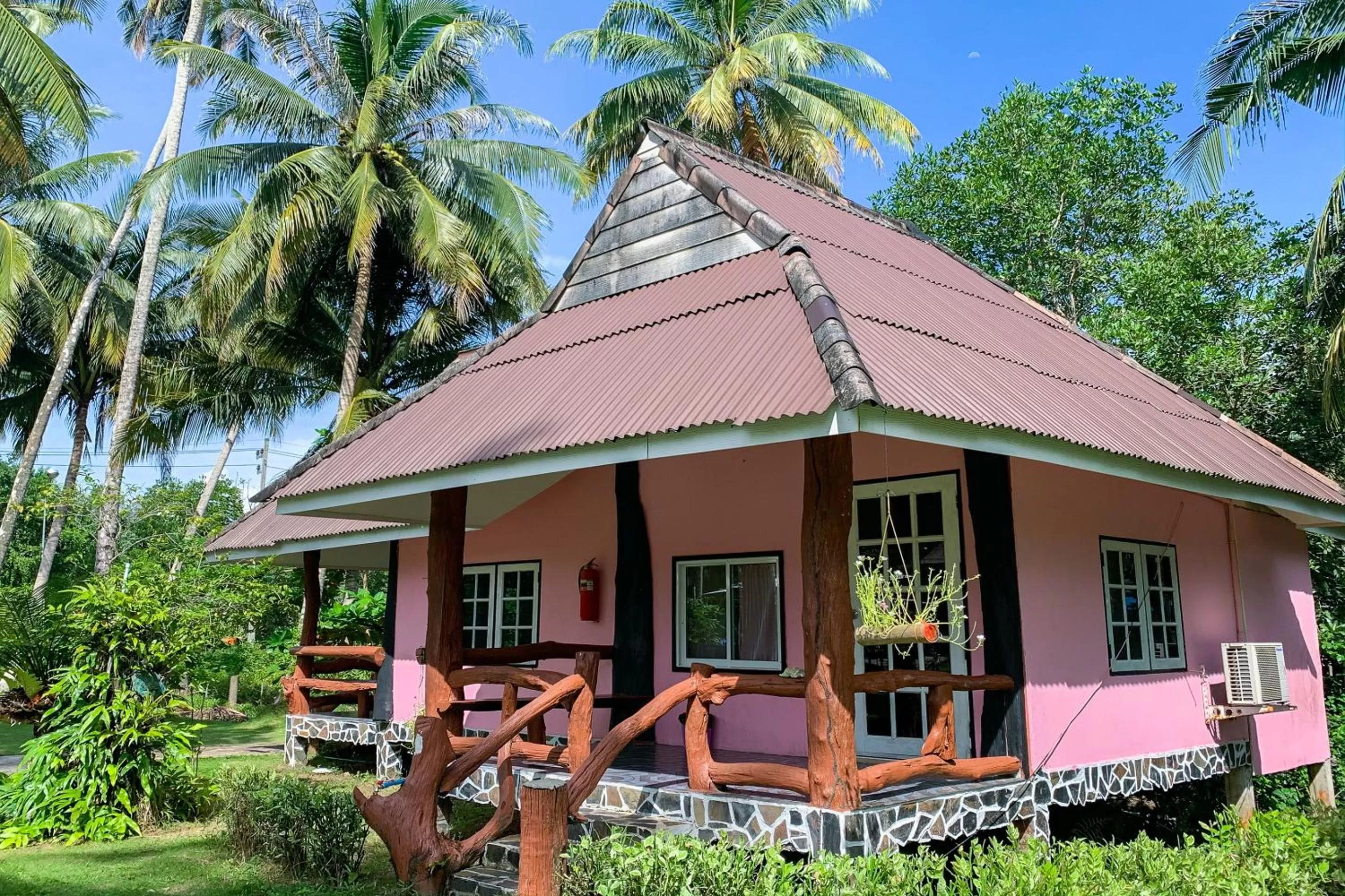 Property building in Koh Kood Far East Resort