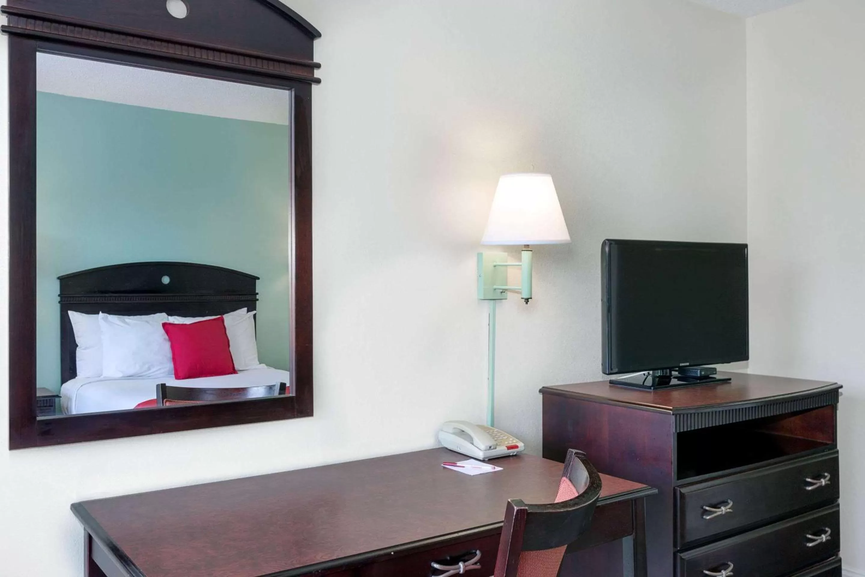 Bed in Ramada by Wyndham Pelham