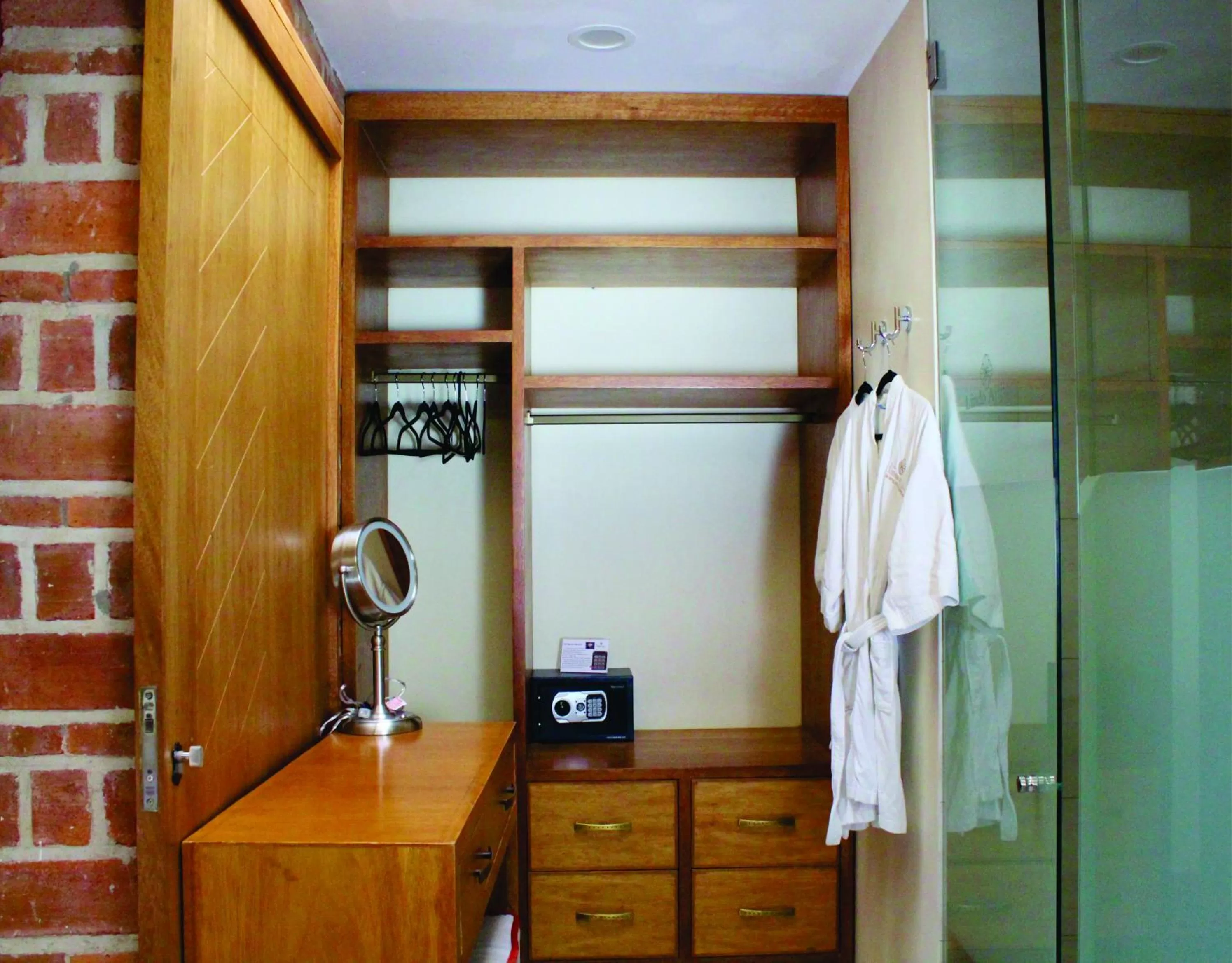 Hotel Lindo Ajijic Bed & Breakfast