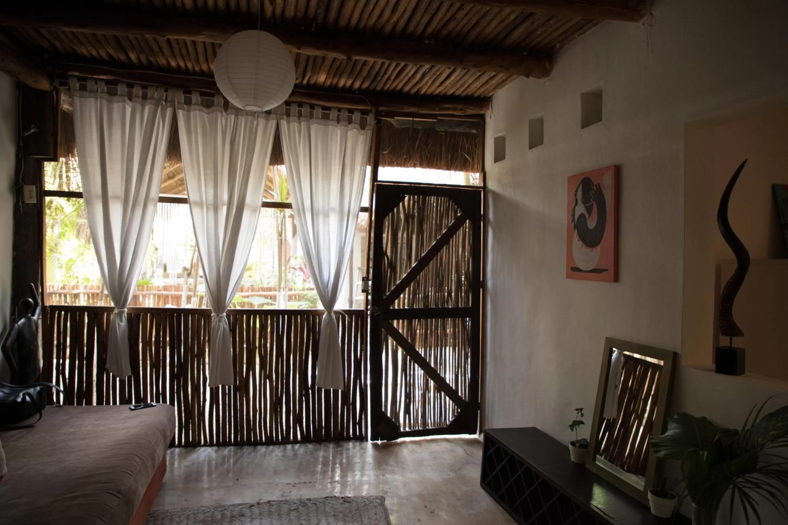 Dining area, Seating Area in Residencia Gorila