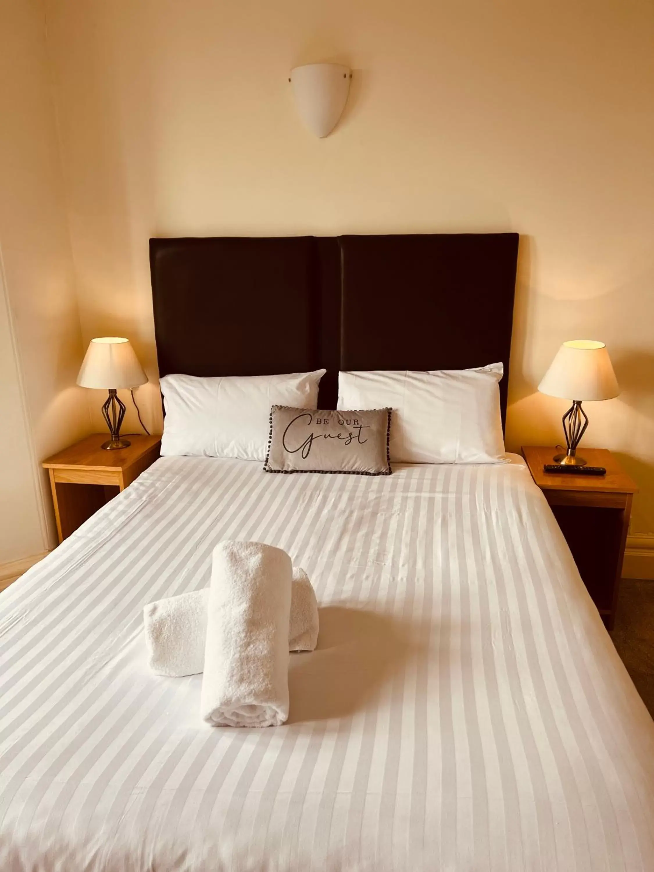 Standard Double Room in Heath Cottage Hotel Standard Double Room in Heath Cottage Hotel