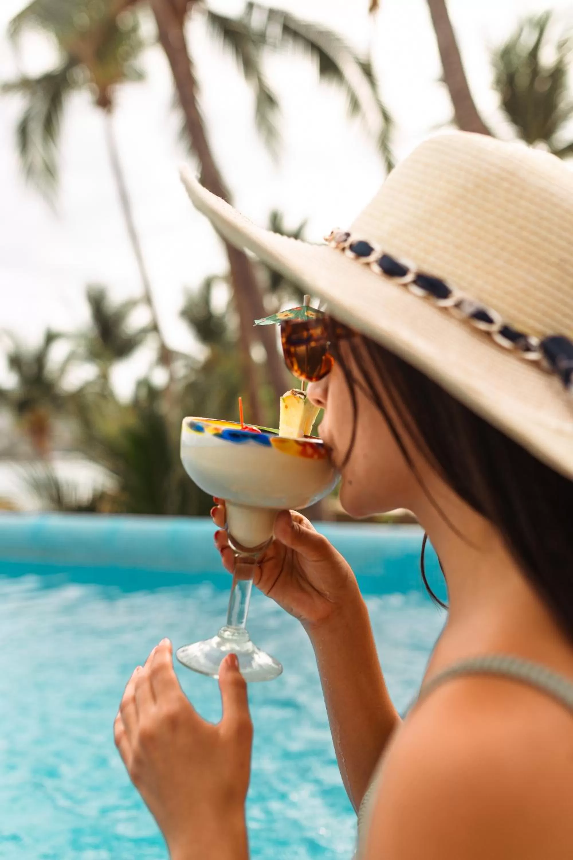 Swimming pool in Arena Suites