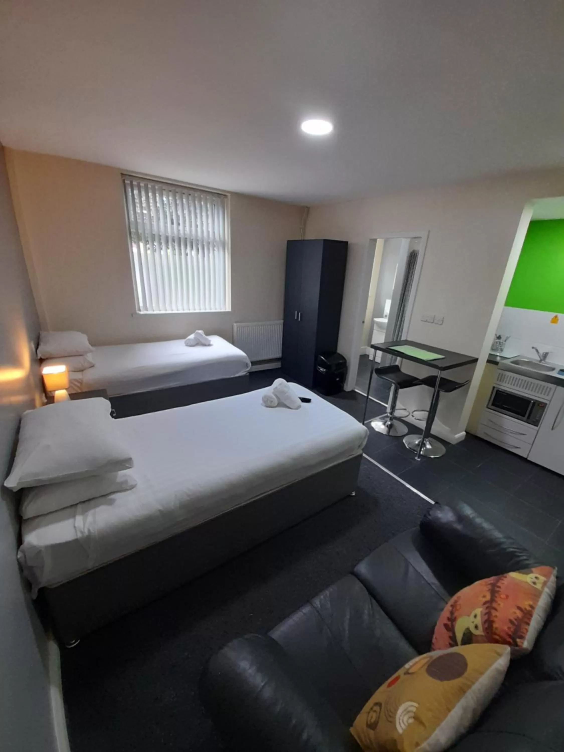 Bedroom, Bed in Lymedale Suites Studios & Aparthotel in NEWCASTLE UNDER LYME & STOKE
