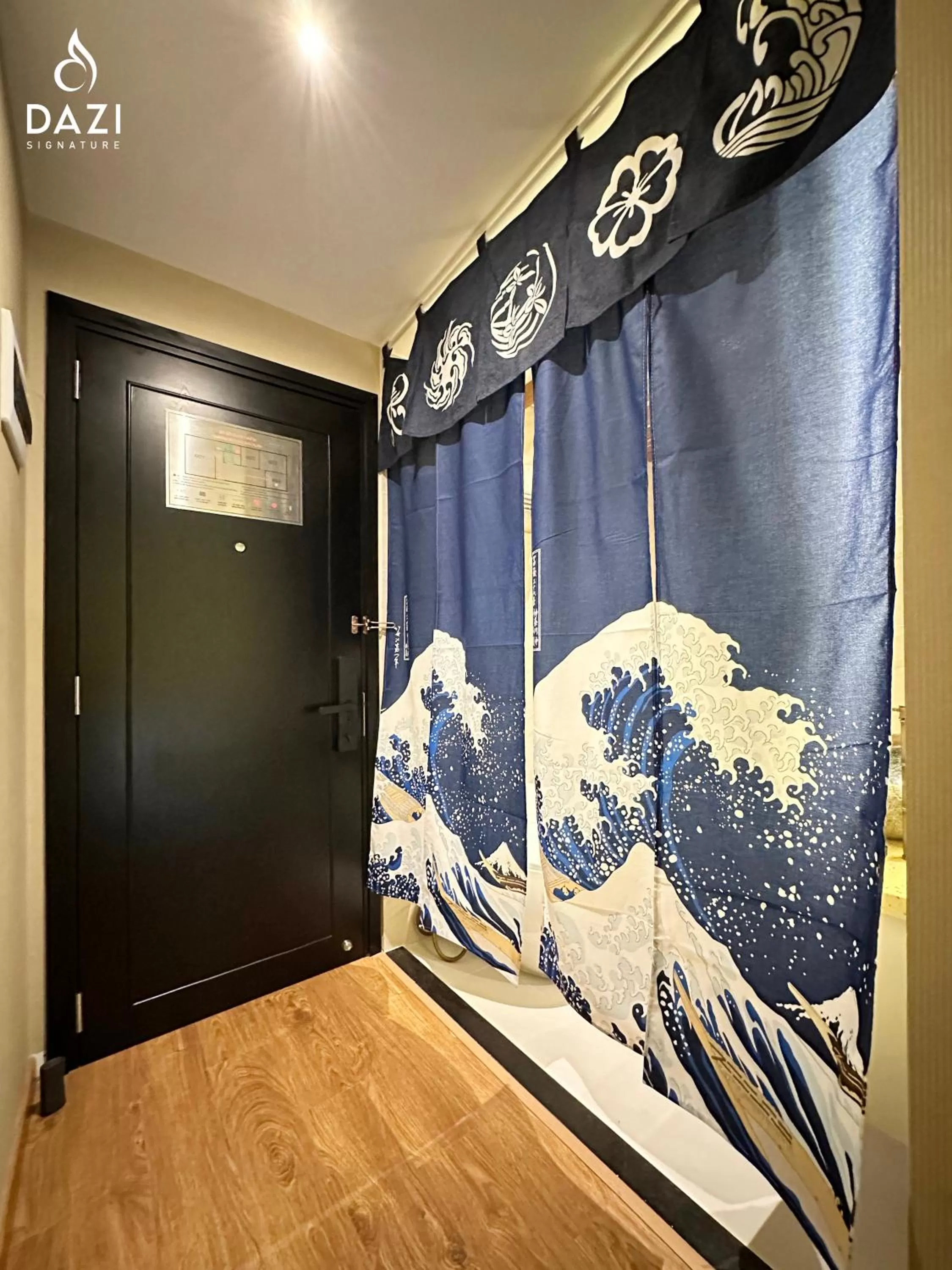 Shower in Dazi Signature