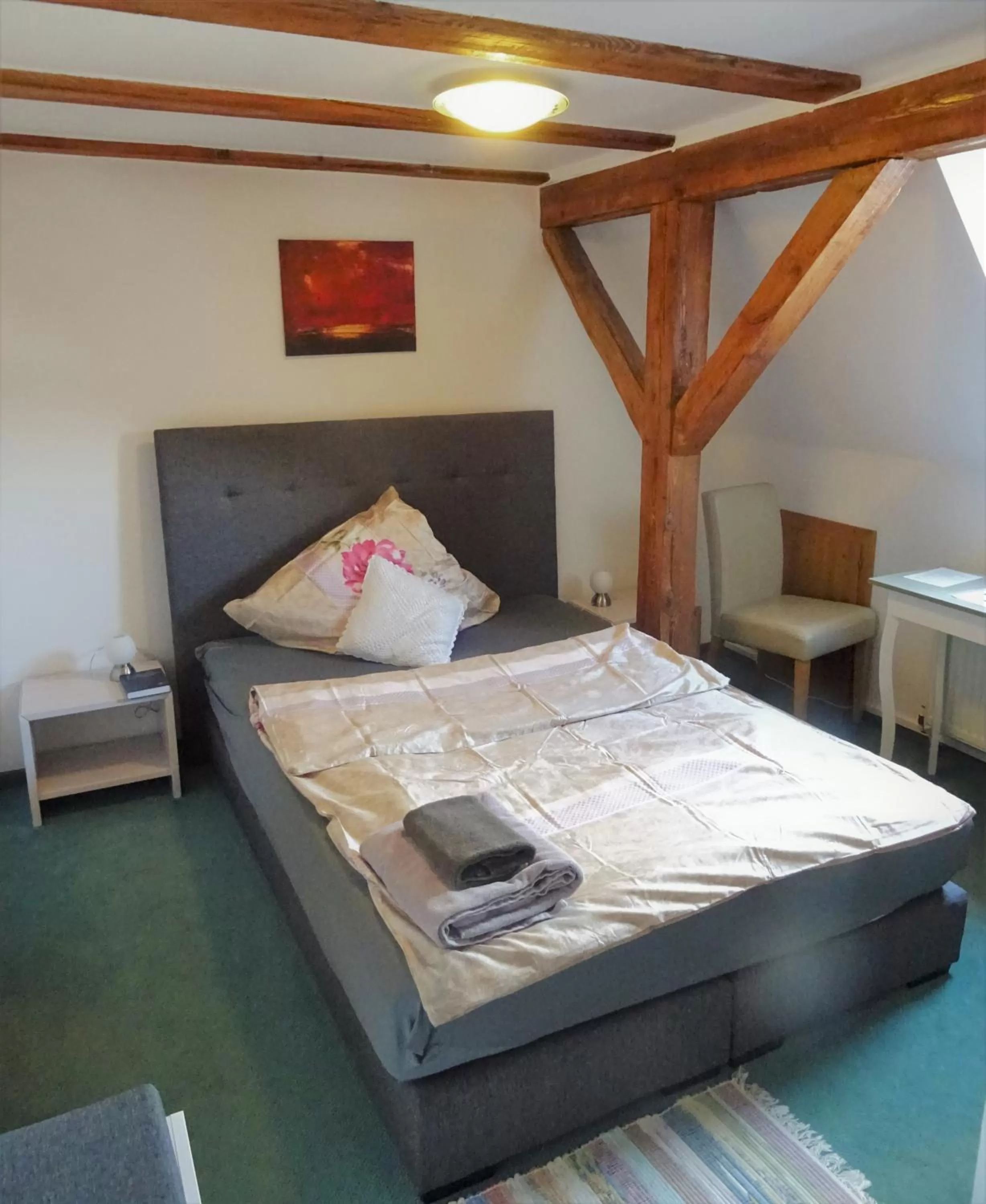 Bed in Alb Hotel Schalksburg