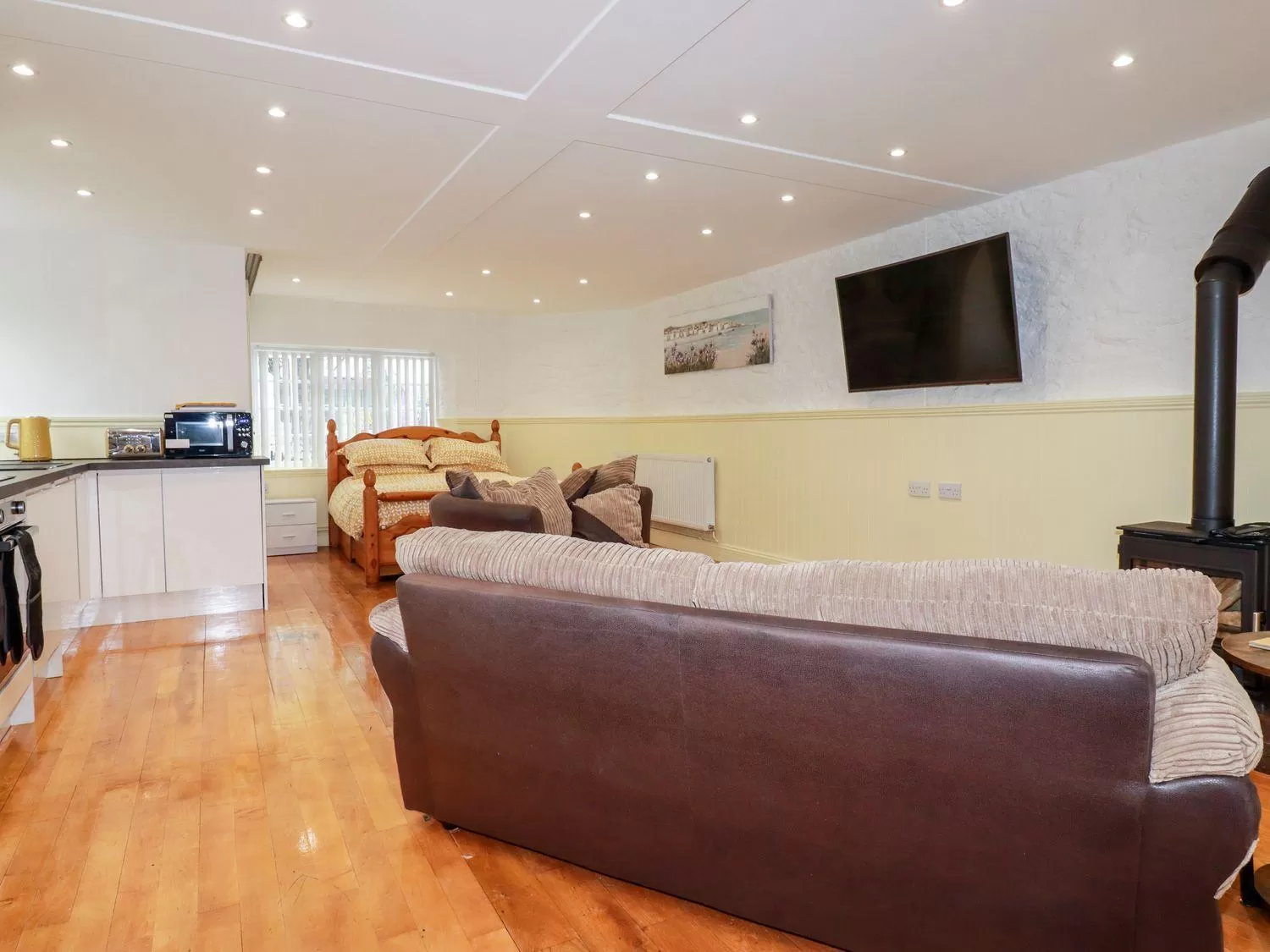 TV and multimedia, Seating Area in Carew Lodge & Loft