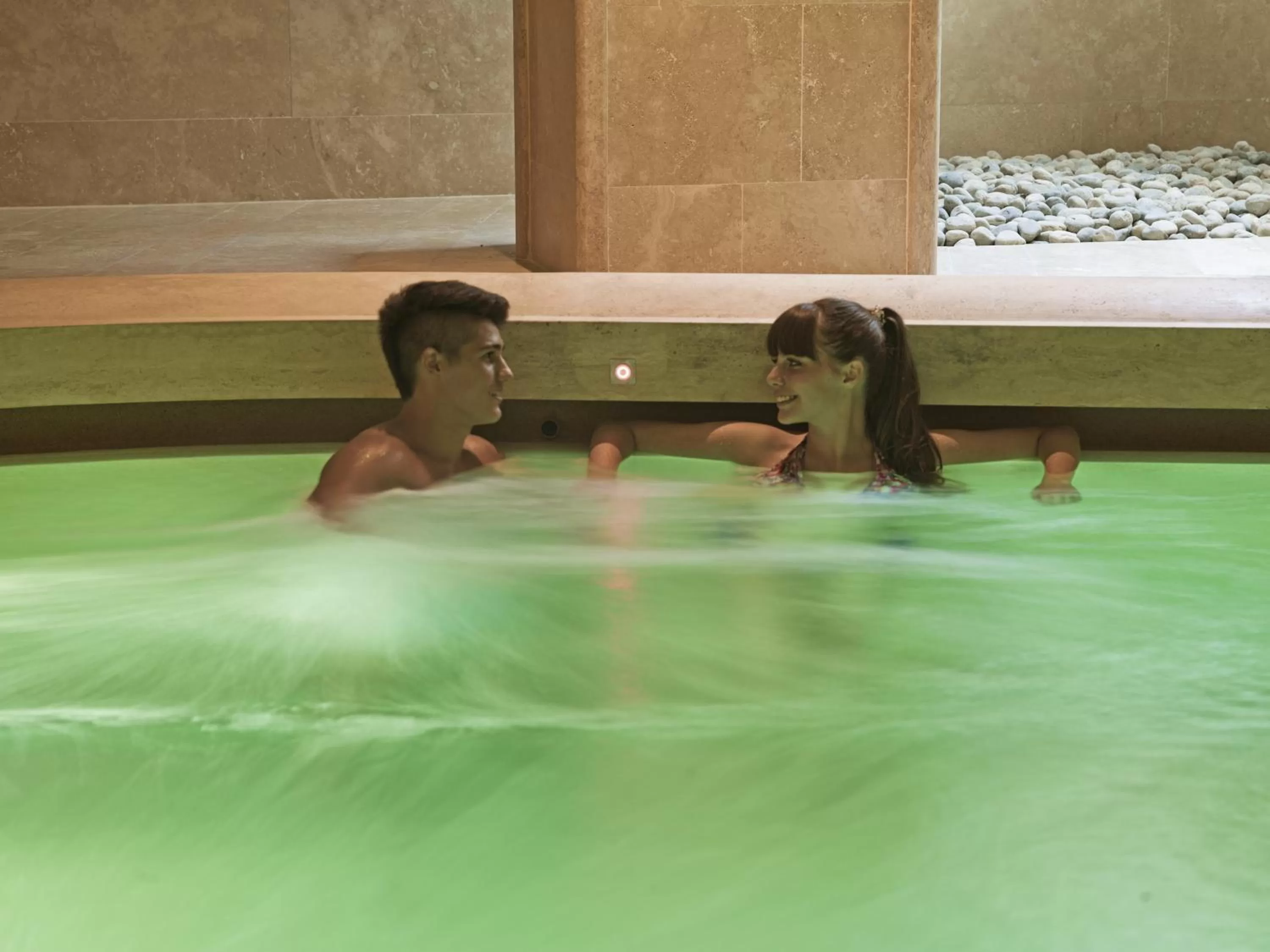 Hot Tub in A.Roma Lifestyle Hotel