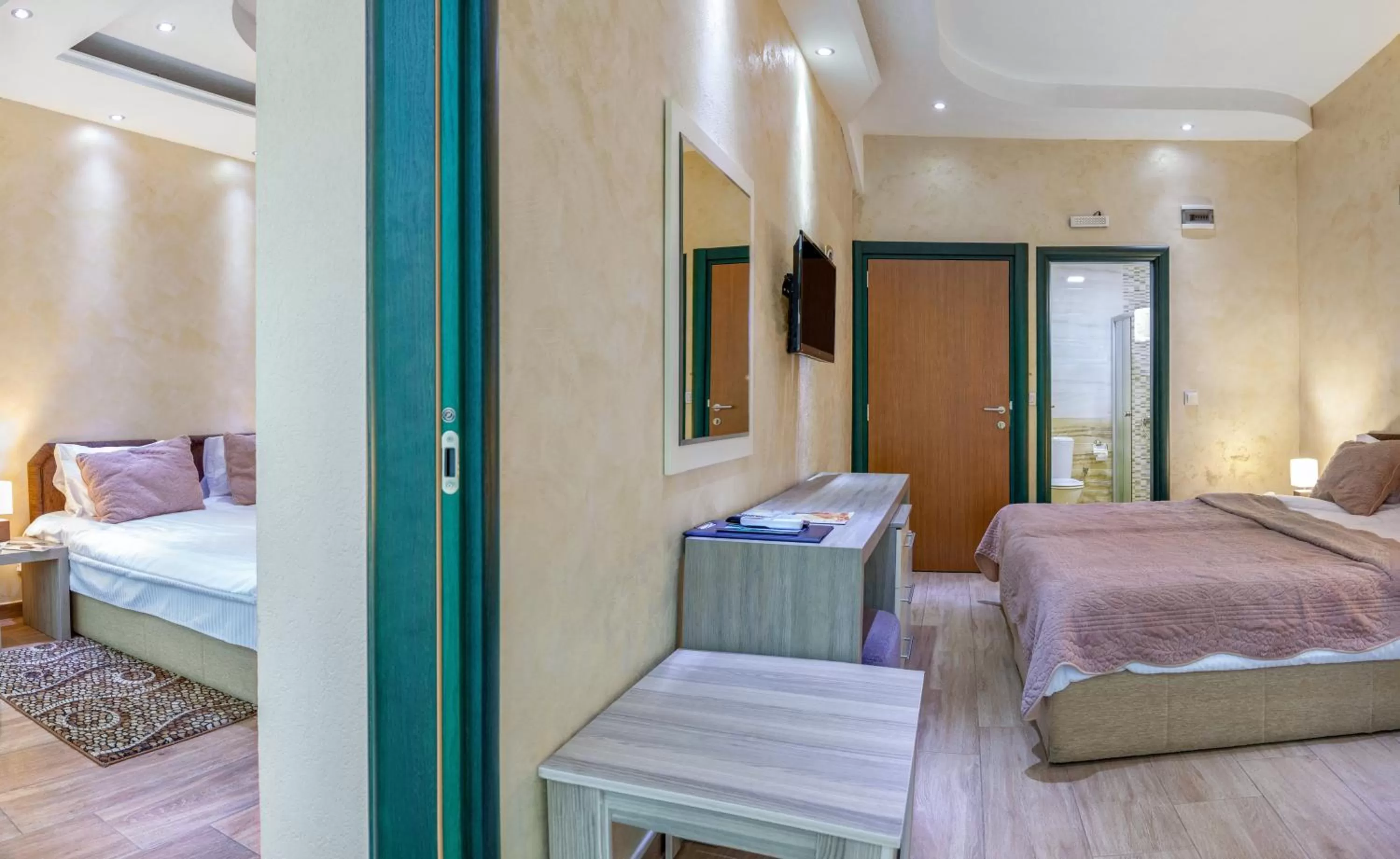 Family, Bed in Hotel Green Center Gili