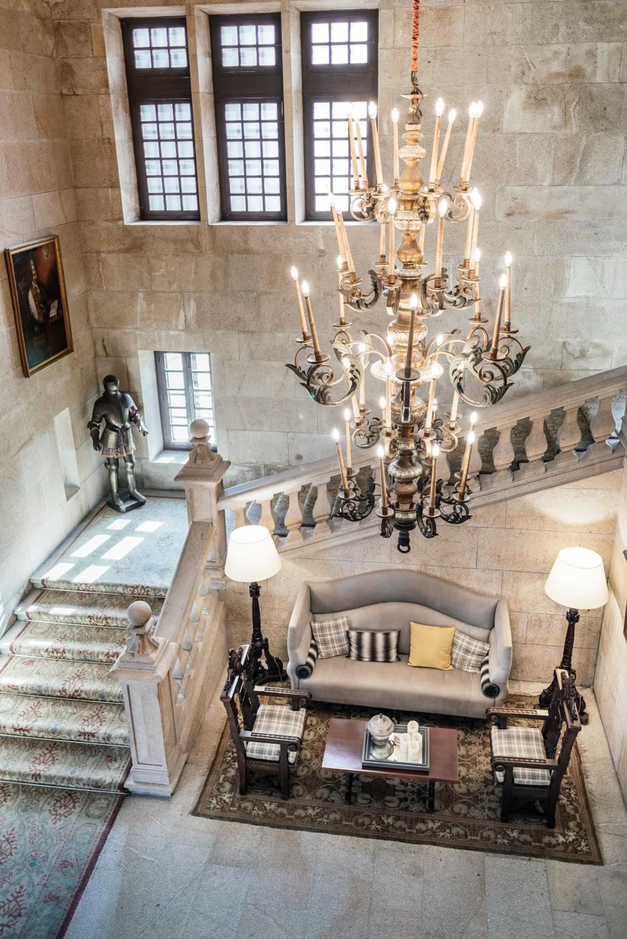 Lobby or reception in Parador de Baiona