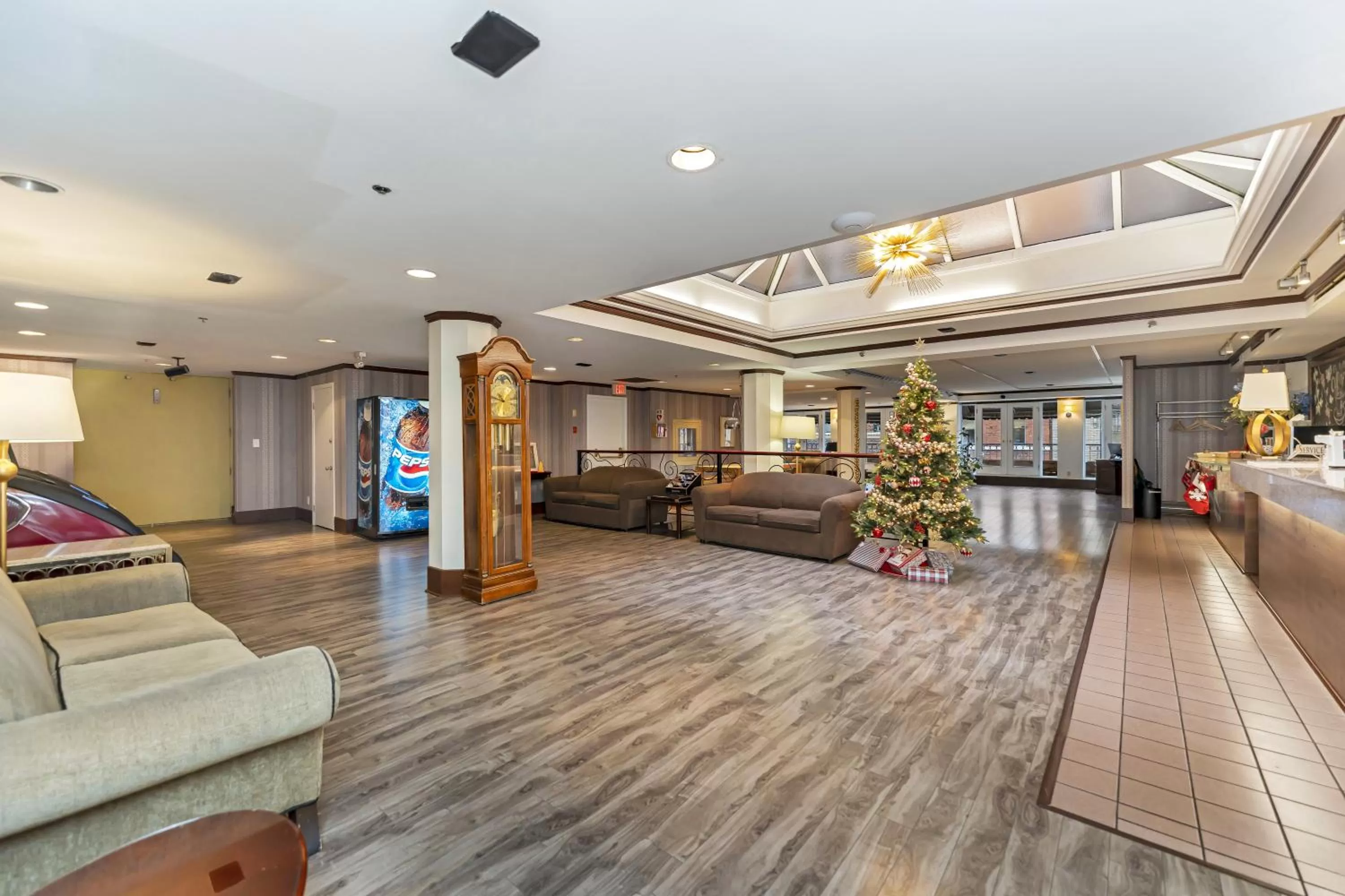 Lobby or reception in The Bedford Regency Hotel