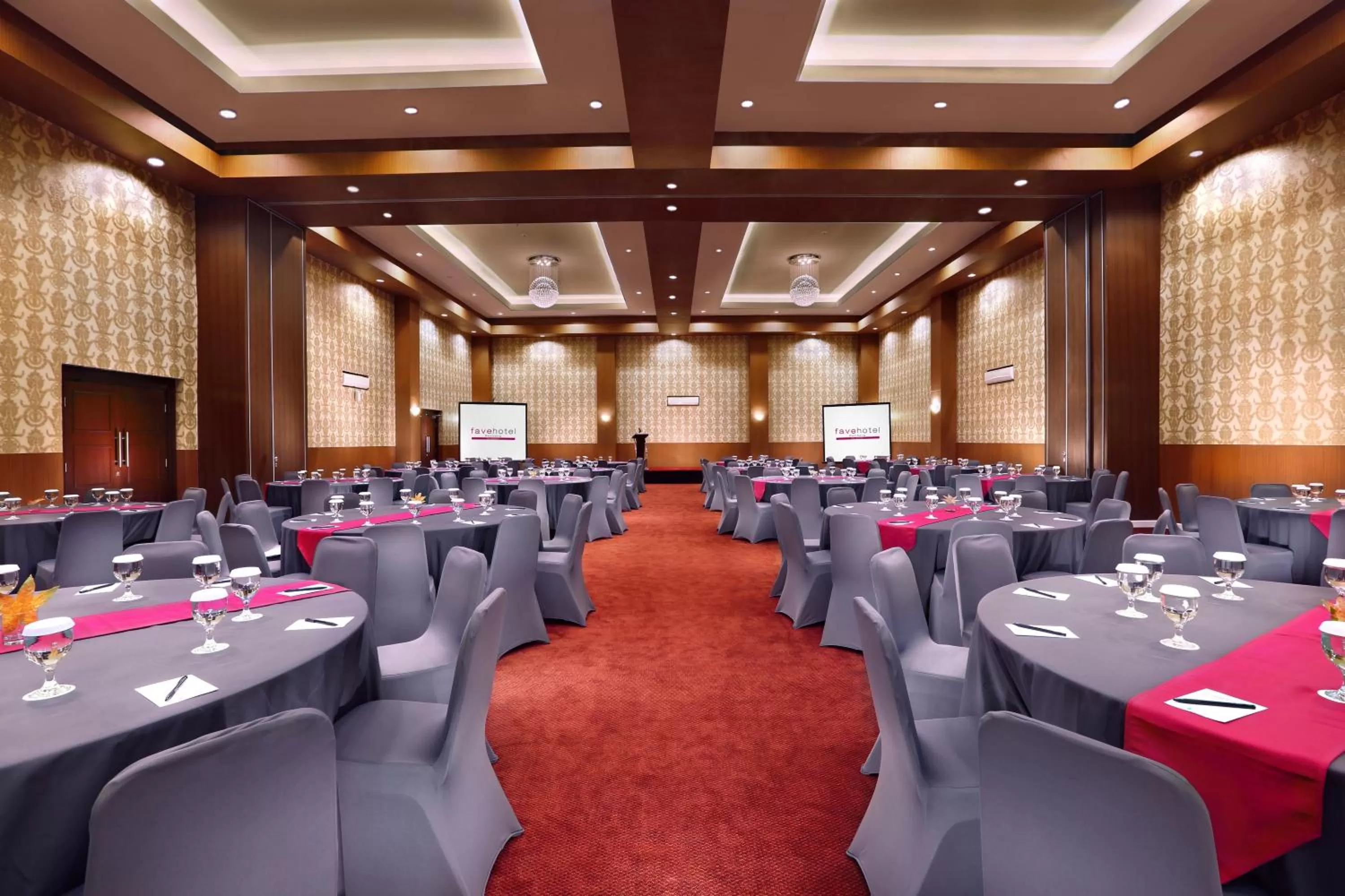 Banquet/Function facilities in Aston Inn Rembang
