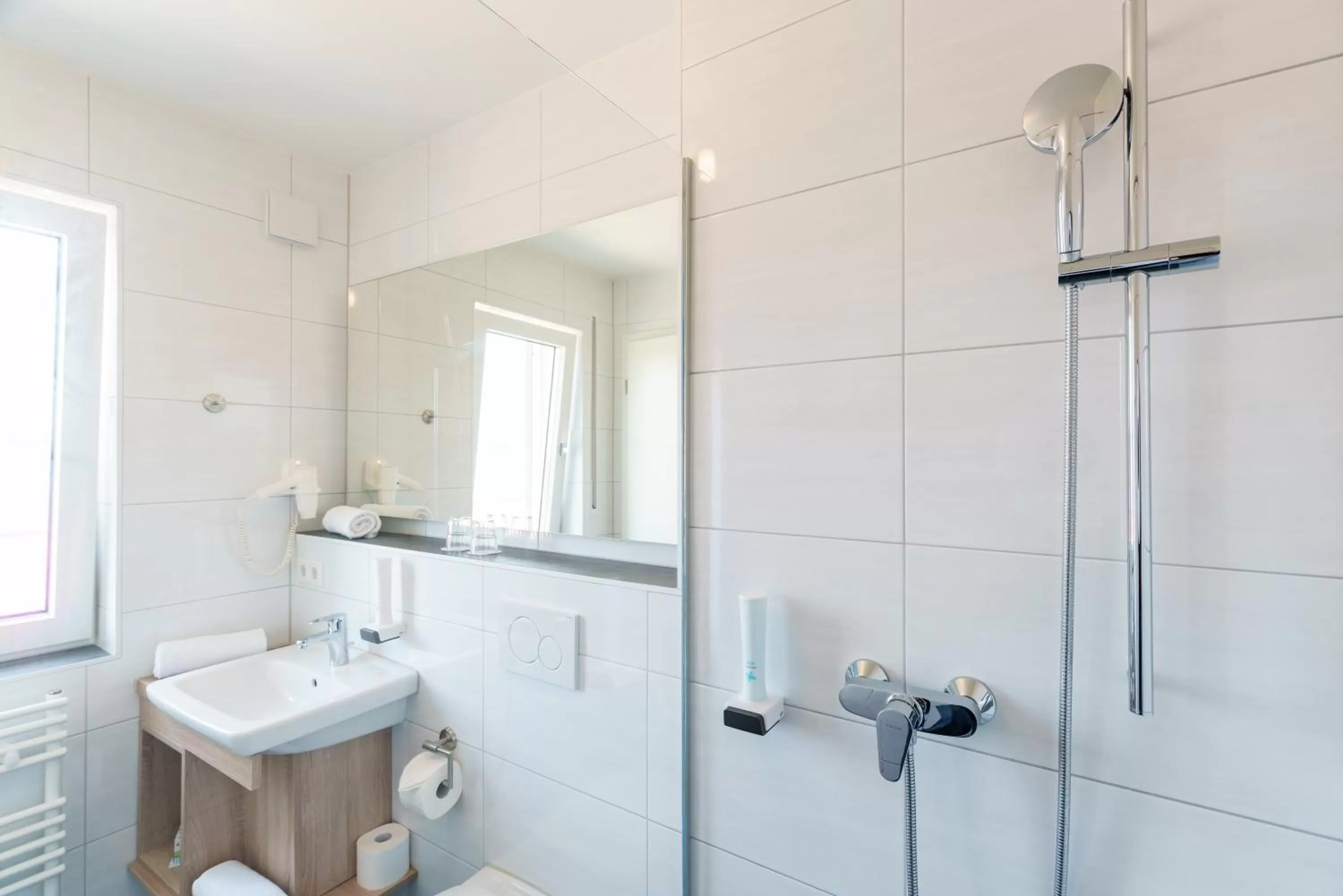 Bathroom in Come IN Hotel