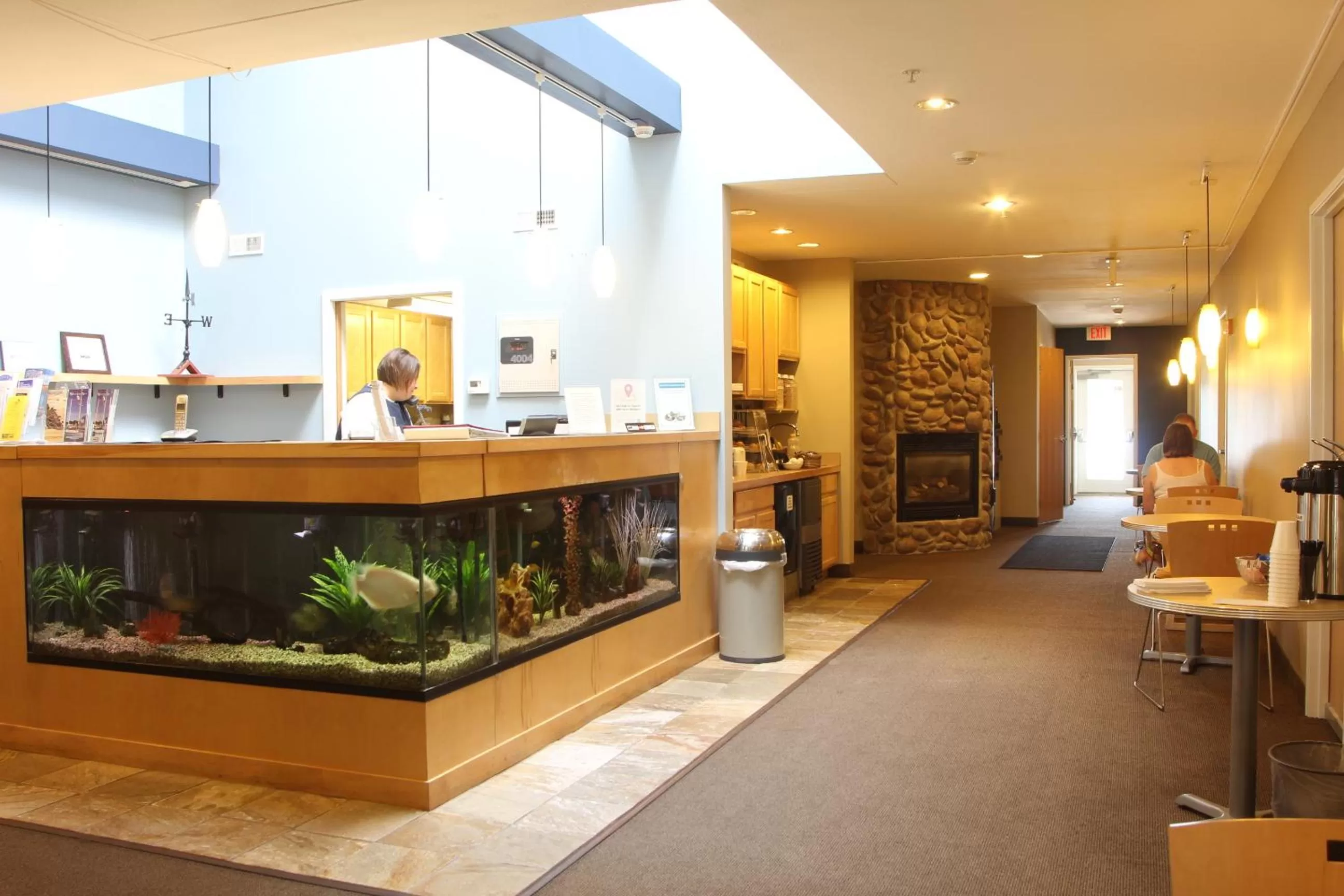 Standard Queen Room in Weathervane Inn